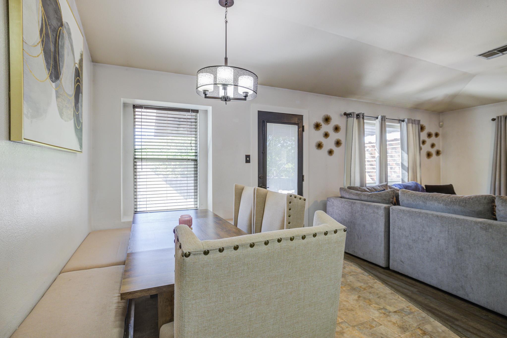 1201 N Darjeeling Dr, Pflugerville, TX 78660