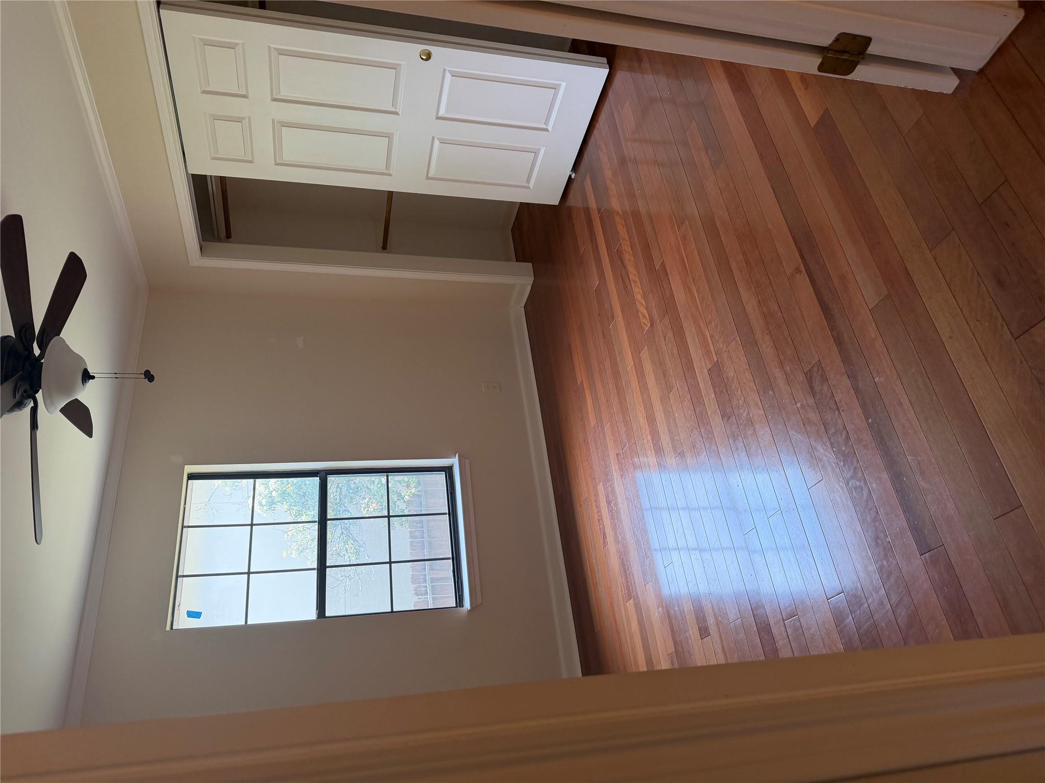 611 Rolling Green Dr, Lakeway, TX 78734