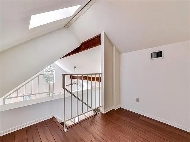 312 Sailmaster St, Lakeway, TX 78734