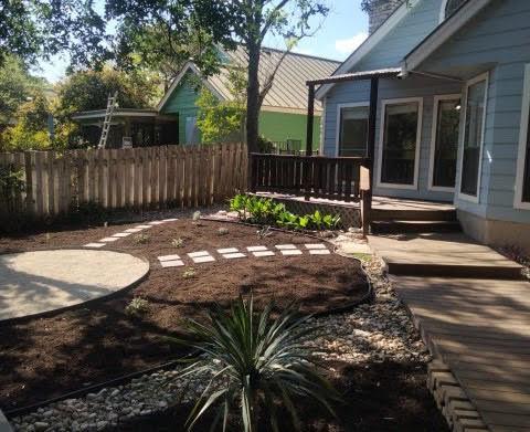 312 Sailmaster St, Lakeway, TX 78734