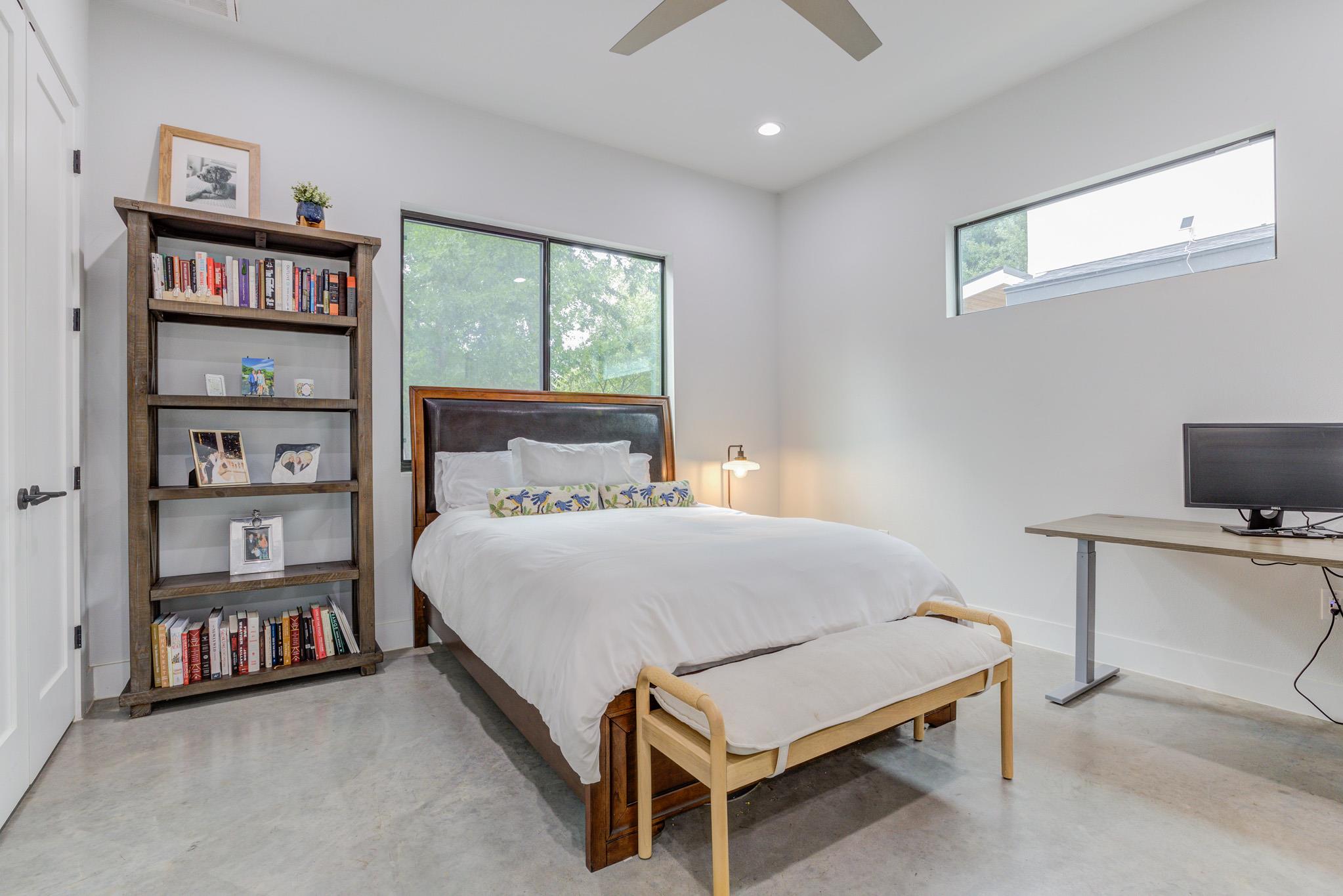 5520 Woodrow Ave # 2, Austin, TX 78756