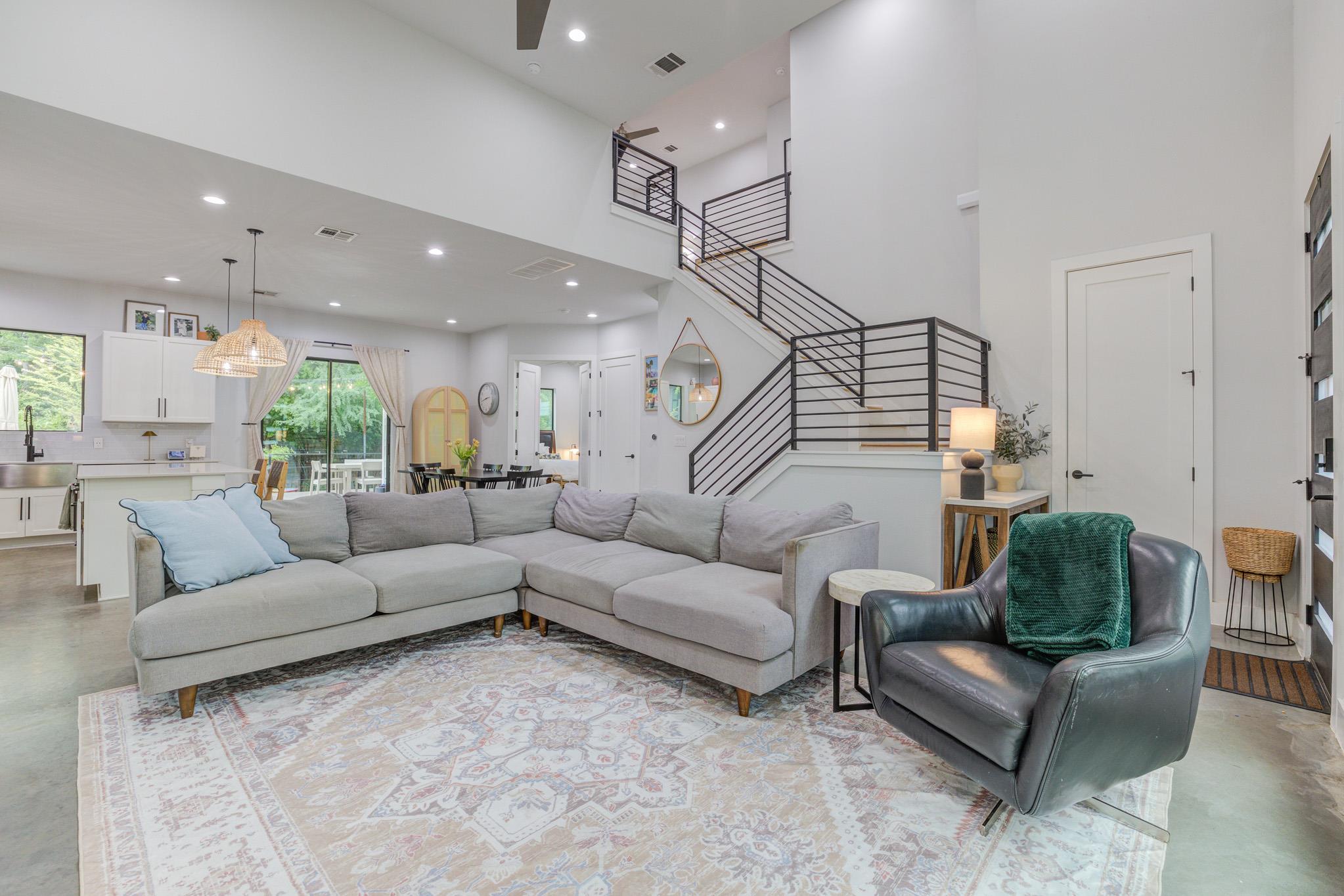 5520 Woodrow Ave # 2, Austin, TX 78756