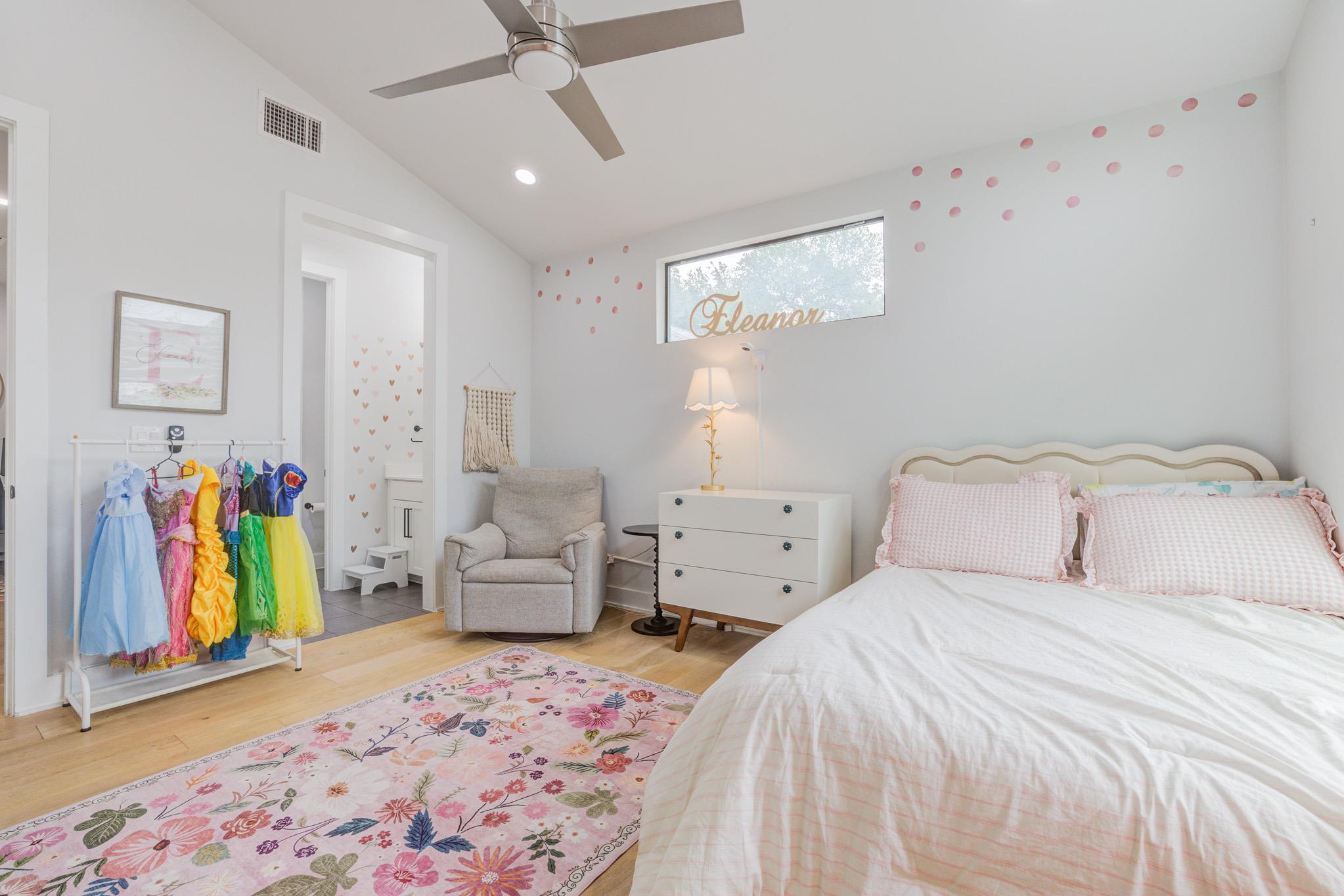 5520 Woodrow Ave # 2, Austin, TX 78756