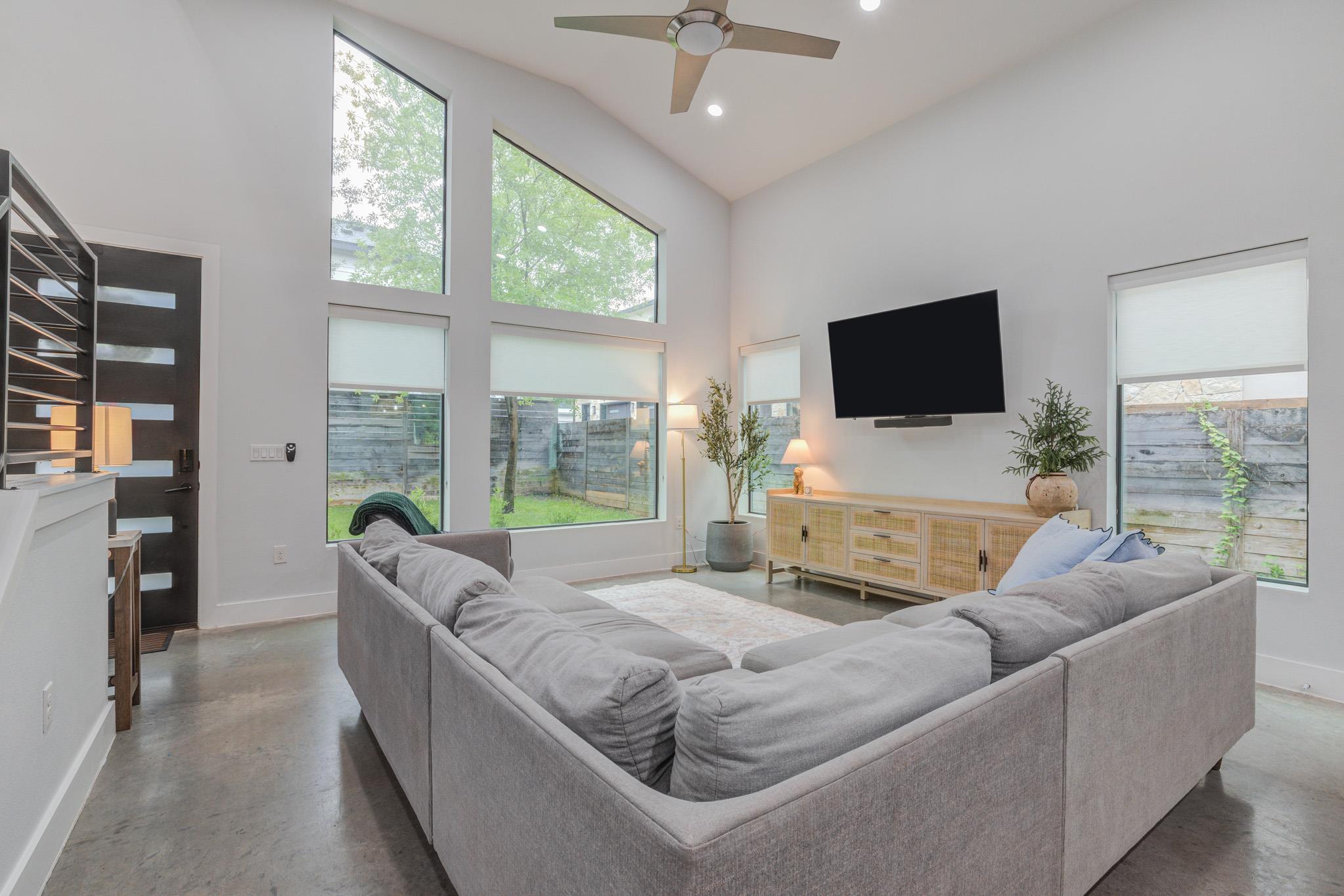 5520 Woodrow Ave # 2, Austin, TX 78756