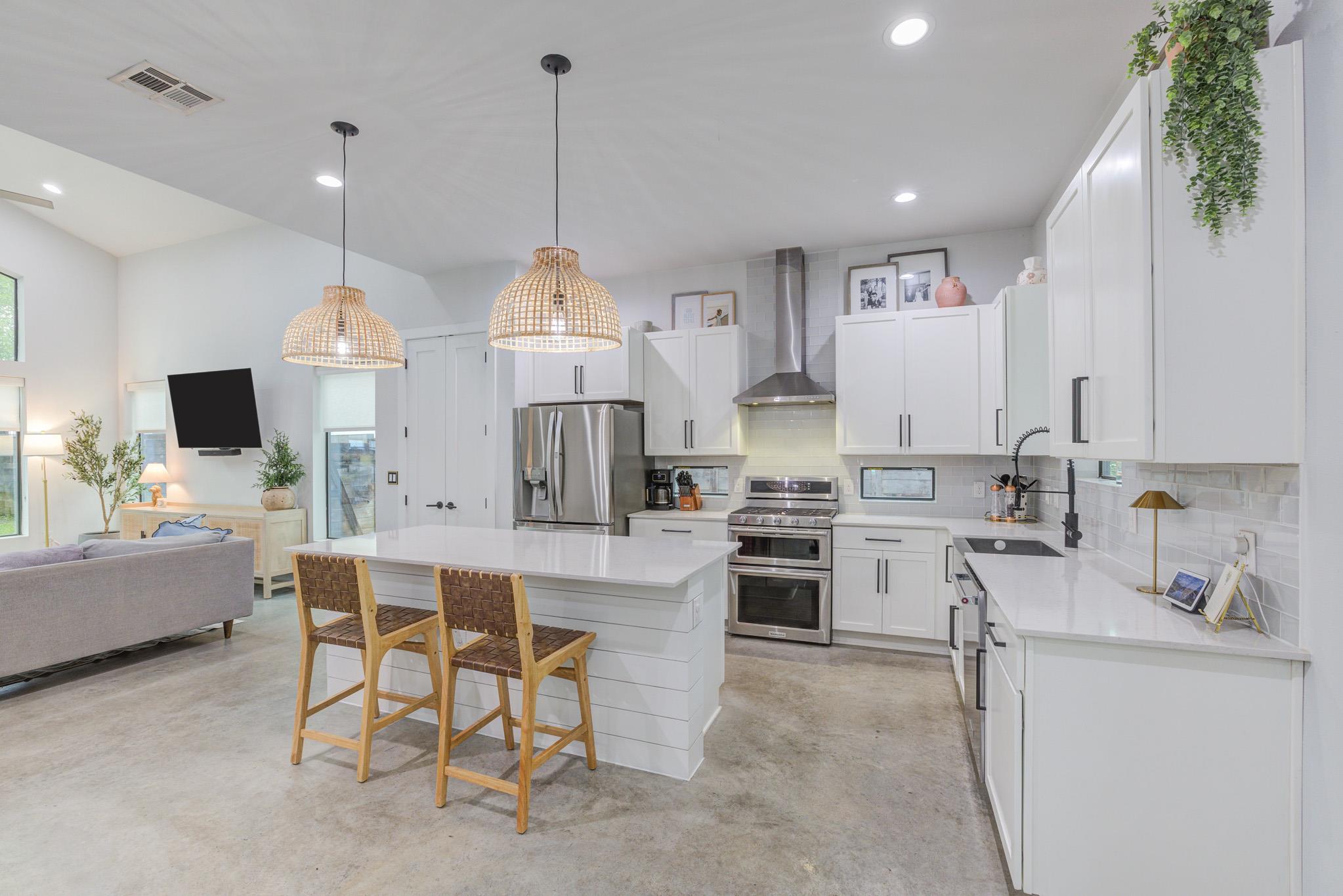 5520 Woodrow Ave # 2, Austin, TX 78756