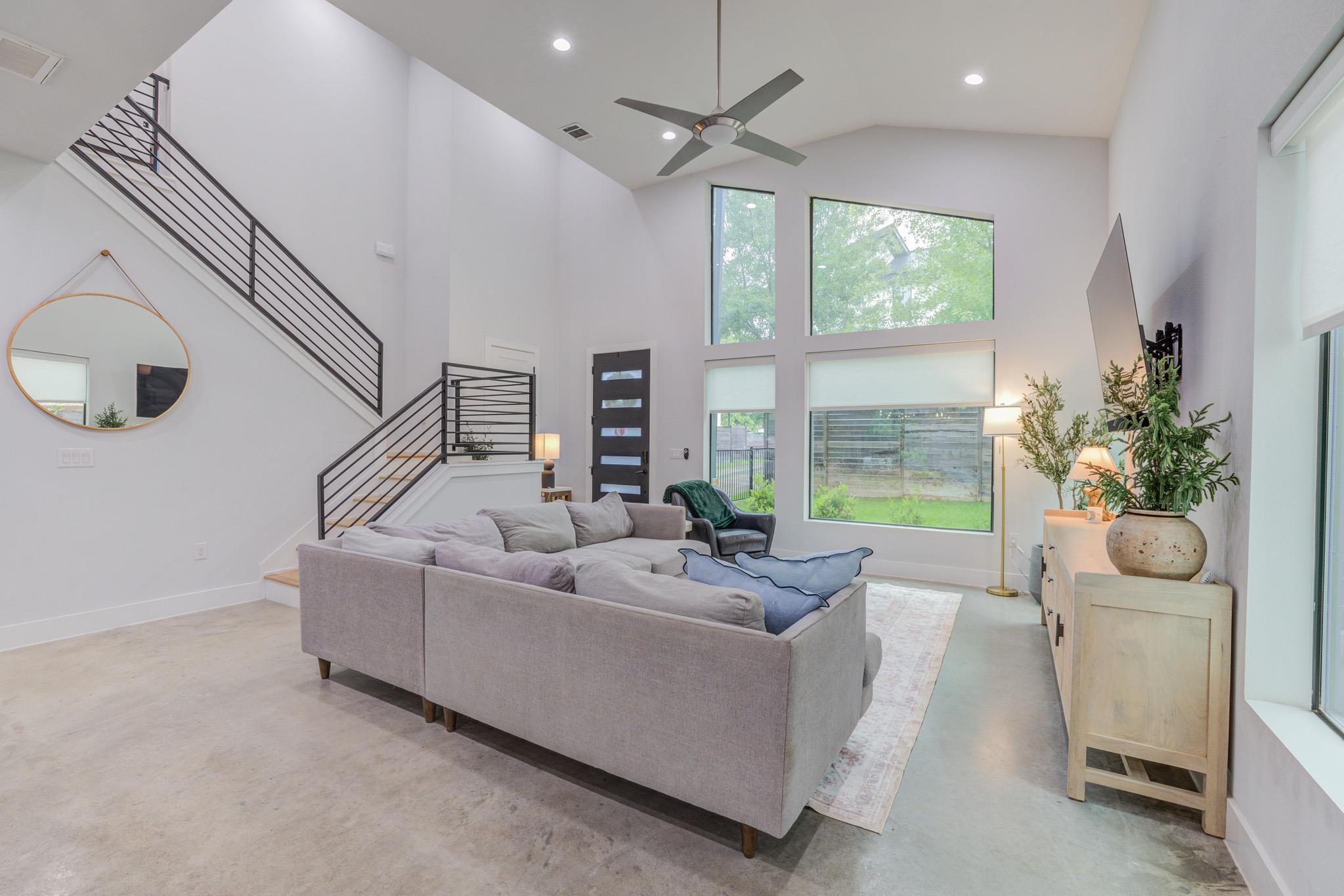 5520 Woodrow Ave # 2, Austin, TX 78756