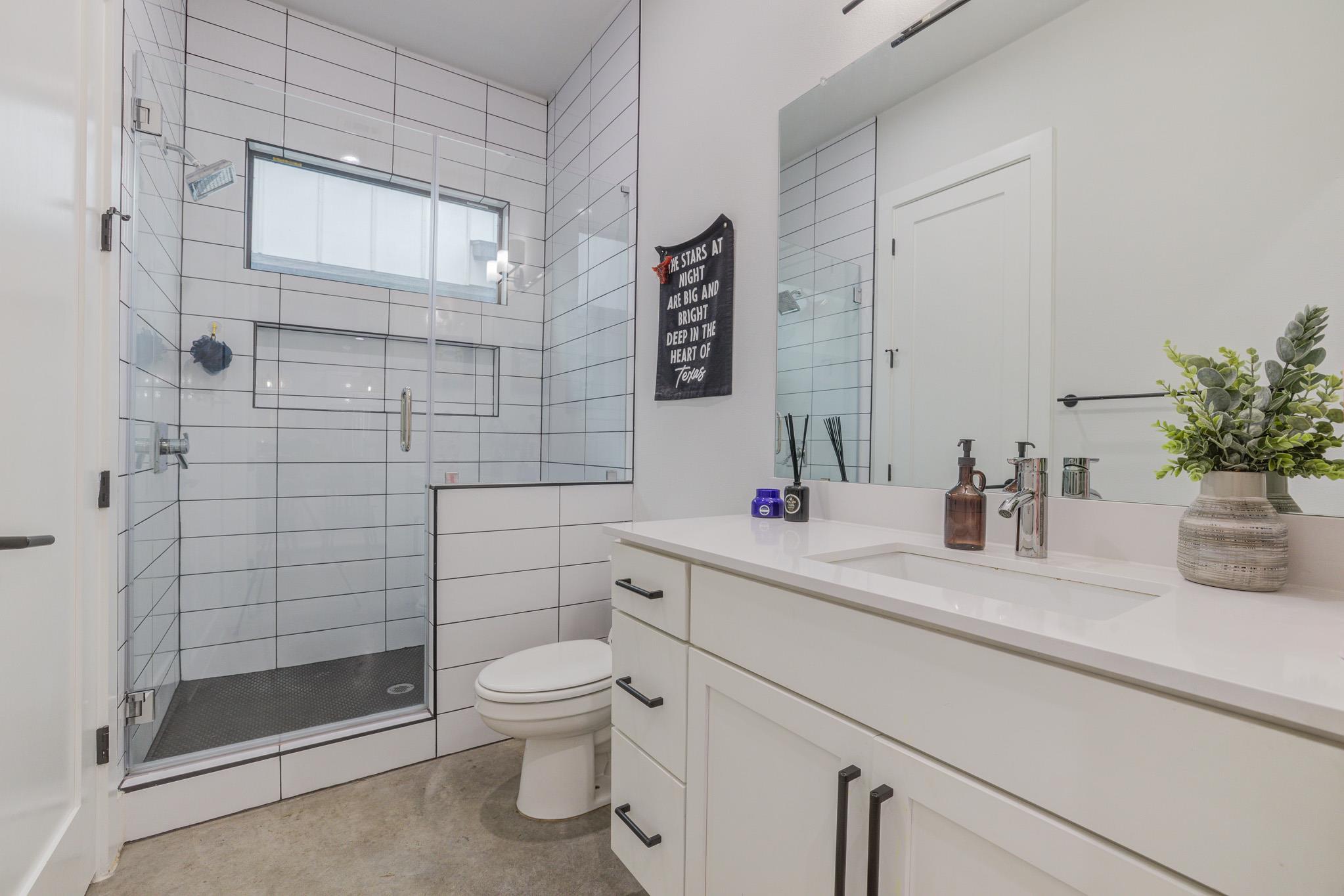 5520 Woodrow Ave # 2, Austin, TX 78756