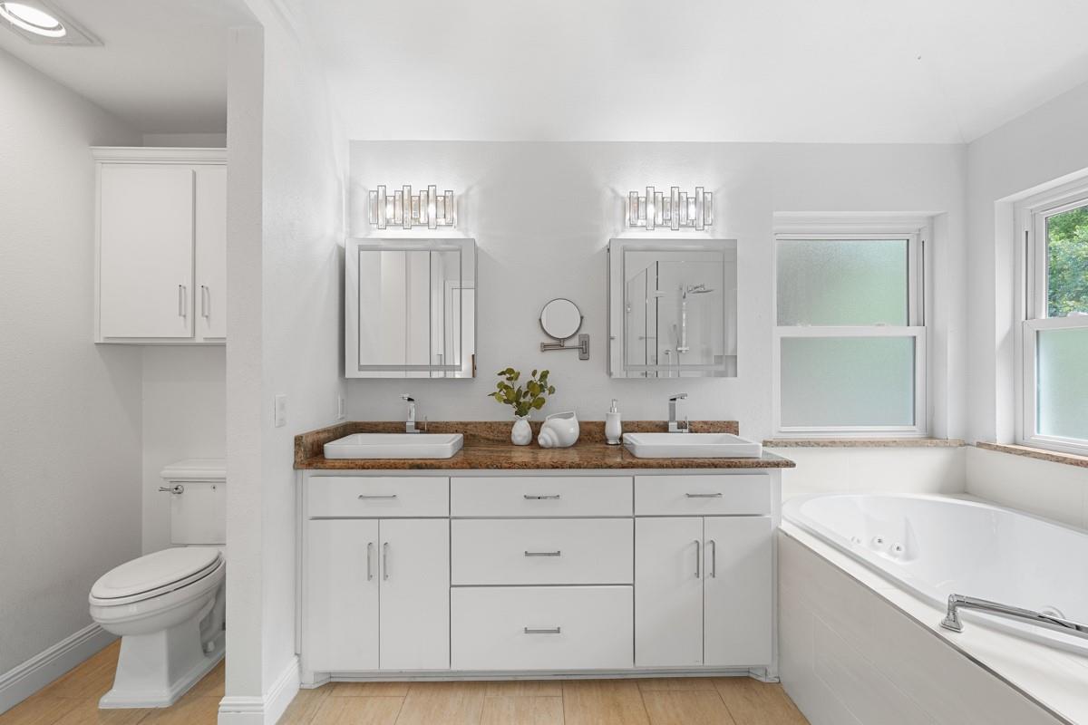 8813 Marybank Dr, Austin, TX 78750