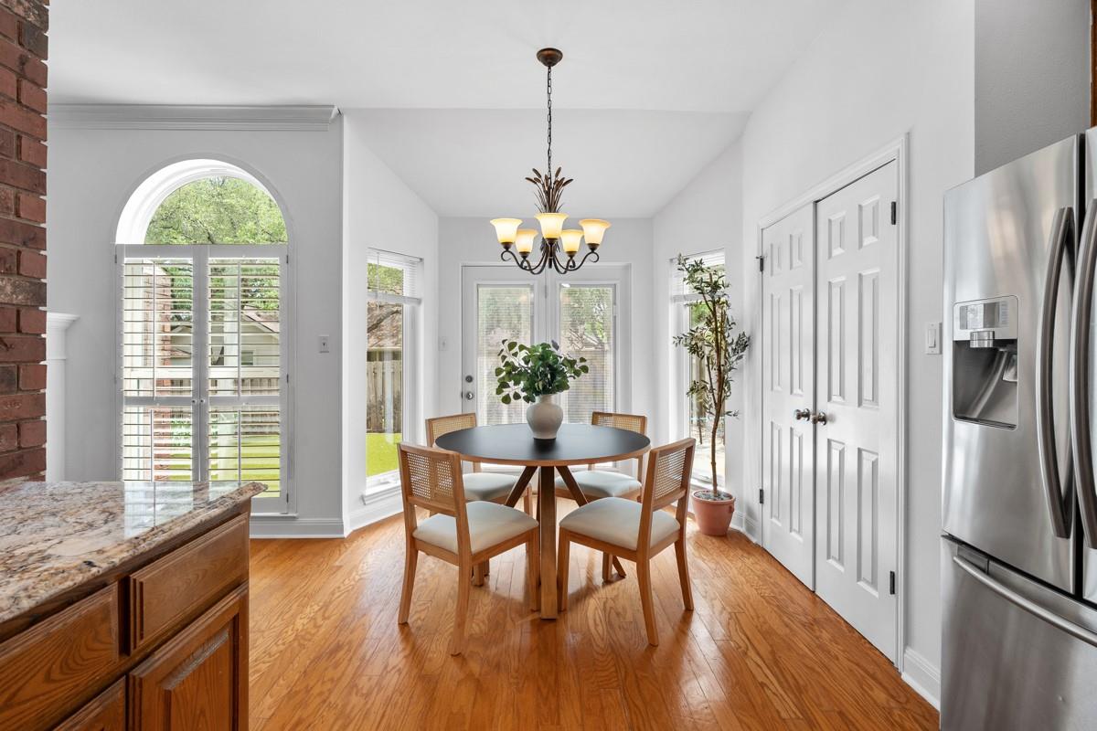 8813 Marybank Dr, Austin, TX 78750