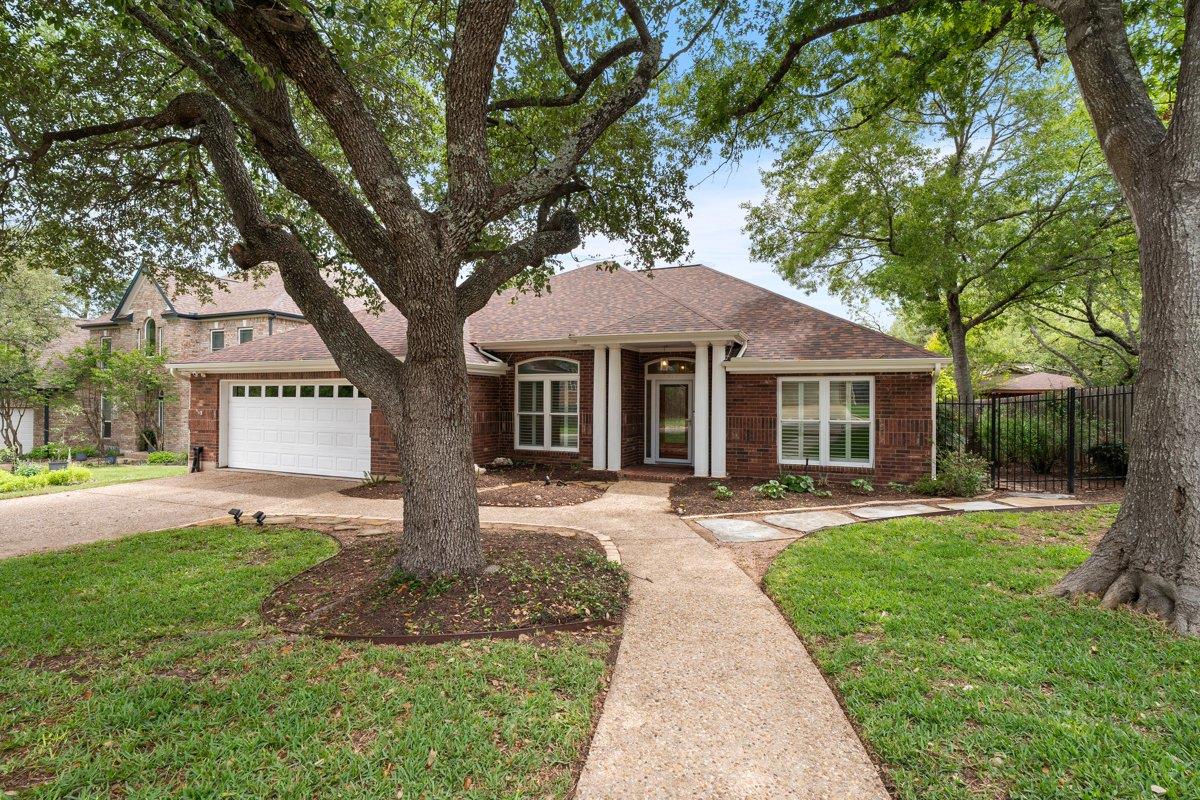 8813 Marybank Dr, Austin, TX 78750