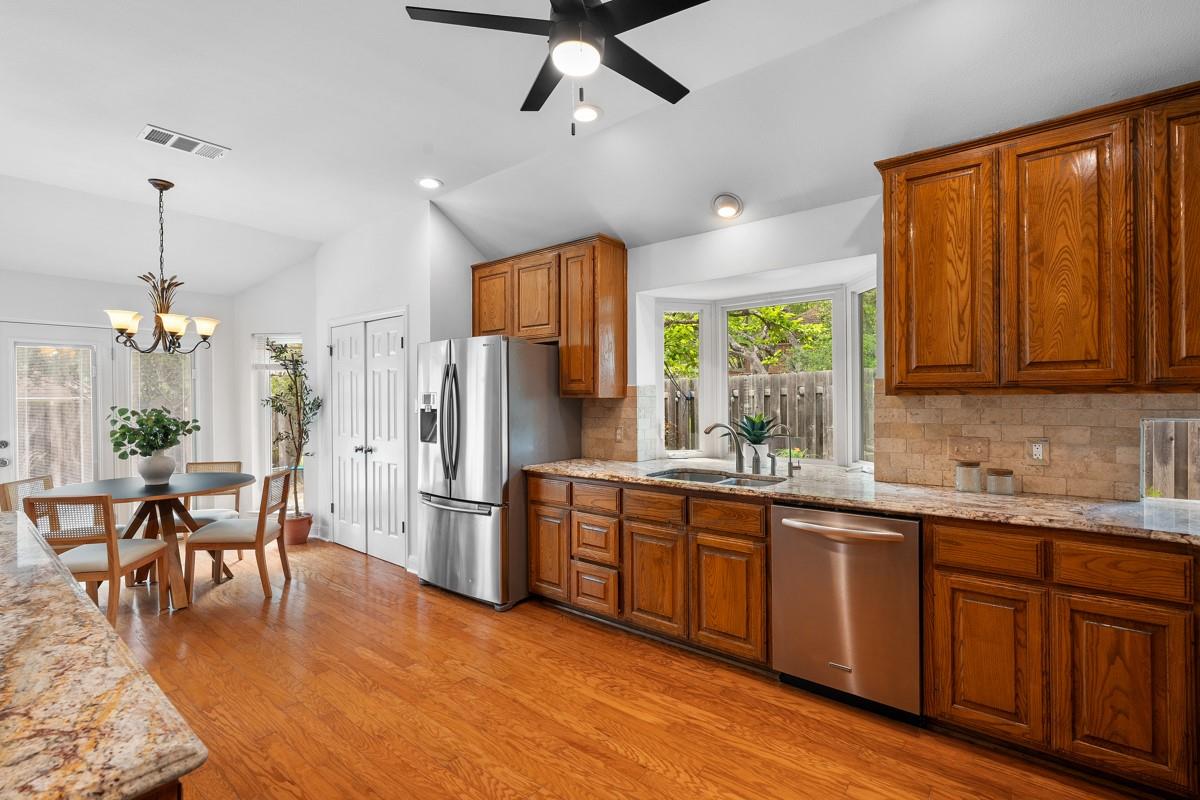 8813 Marybank Dr, Austin, TX 78750