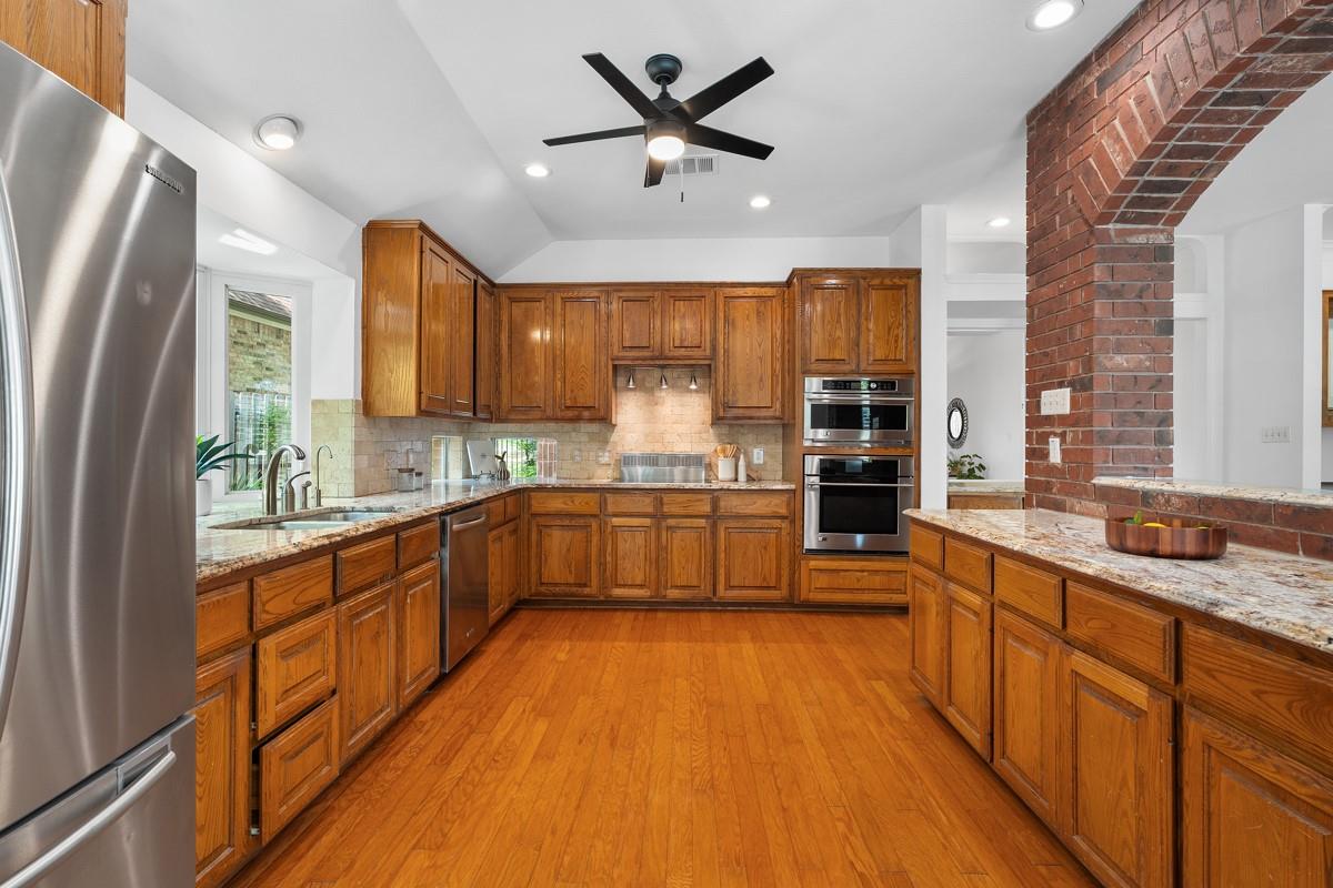 8813 Marybank Dr, Austin, TX 78750