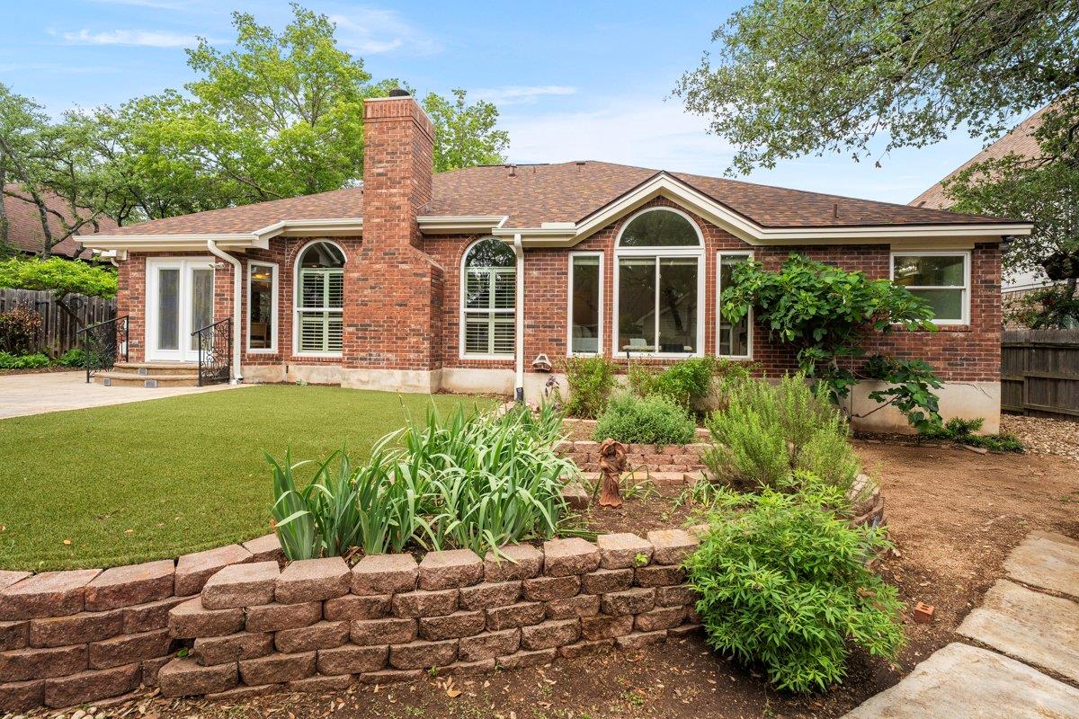 8813 Marybank Dr, Austin, TX 78750