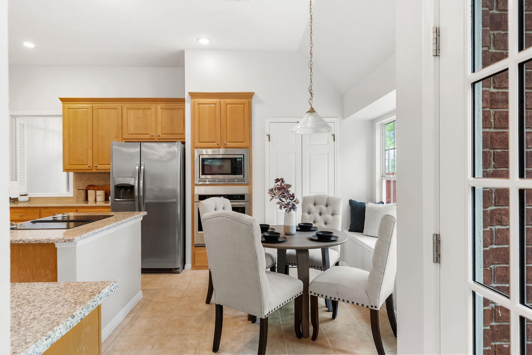 11560 Cedarcliffe Dr, Austin, TX 78750