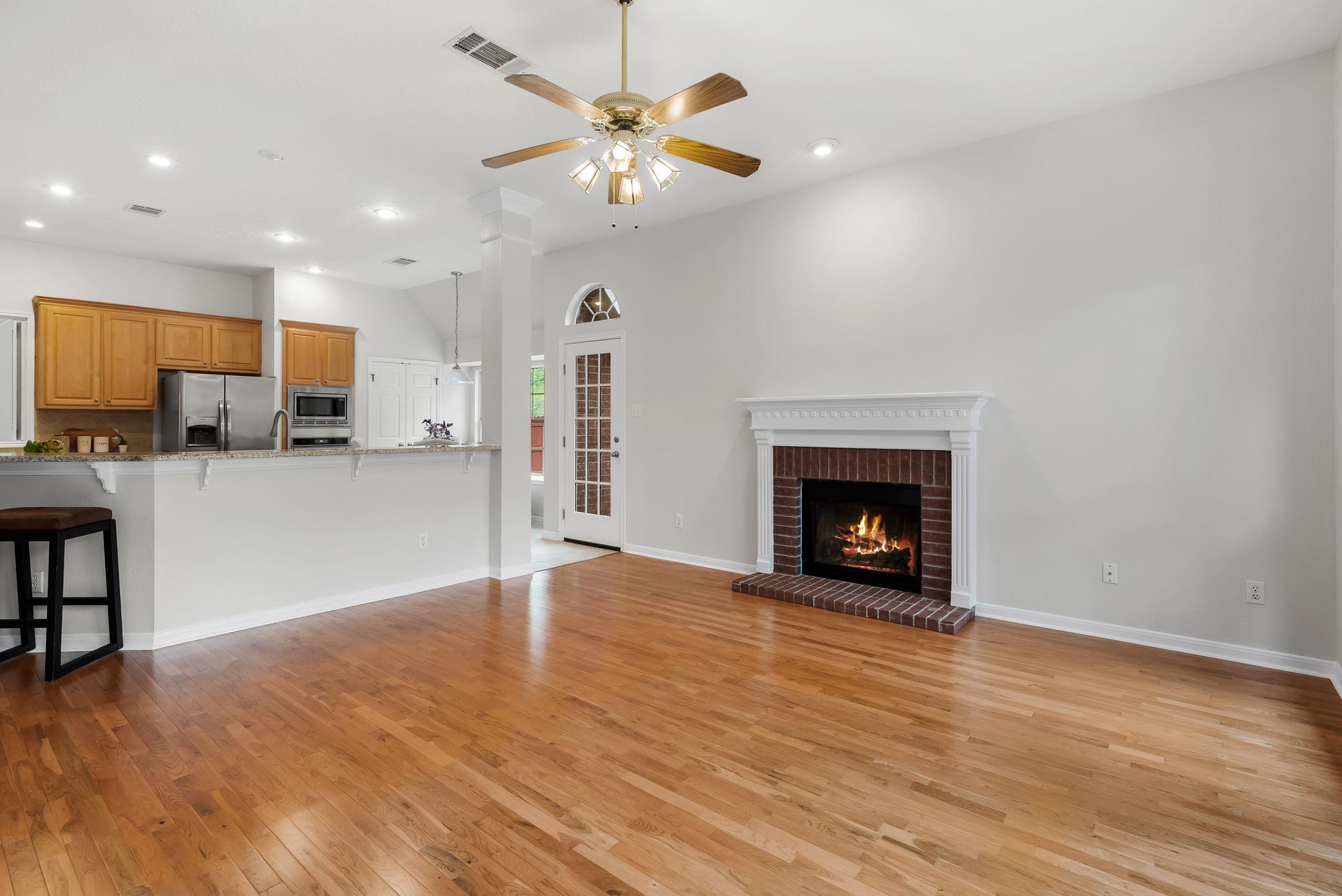 11560 Cedarcliffe Dr, Austin, TX 78750