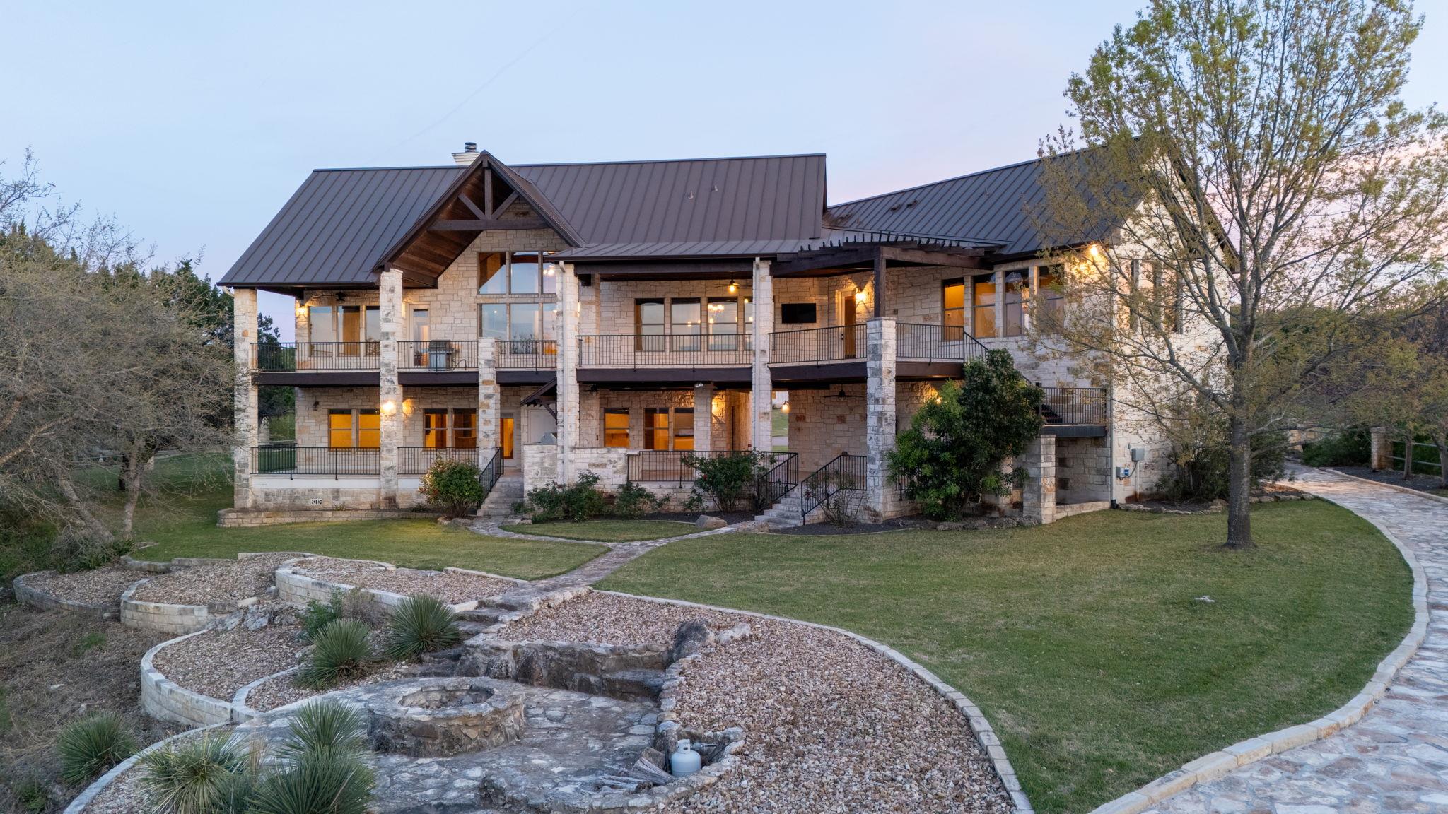 5010 Lookout Ridge Dr, Marble Falls, TX 78654