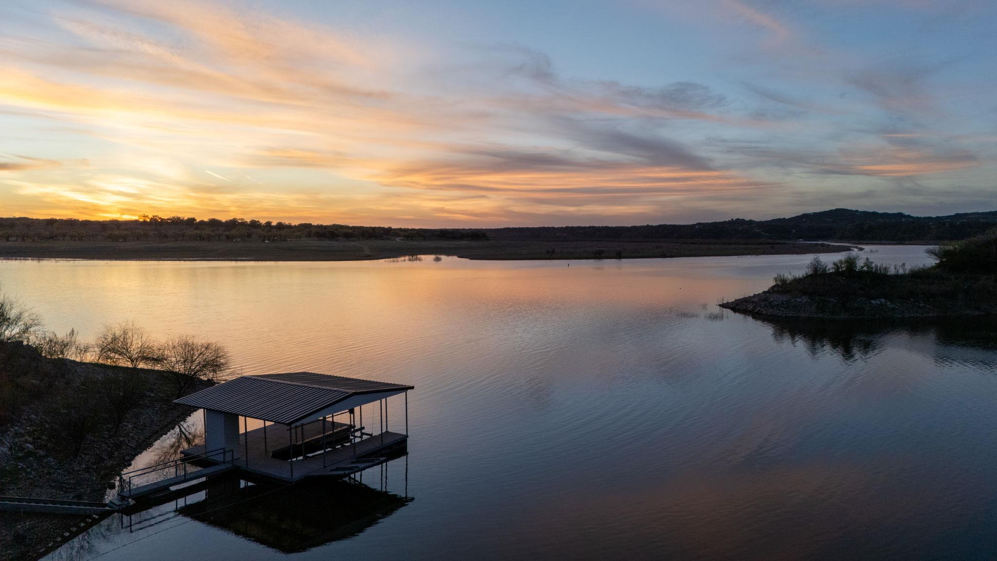 5010 Lookout Ridge Dr, Marble Falls, TX 78654