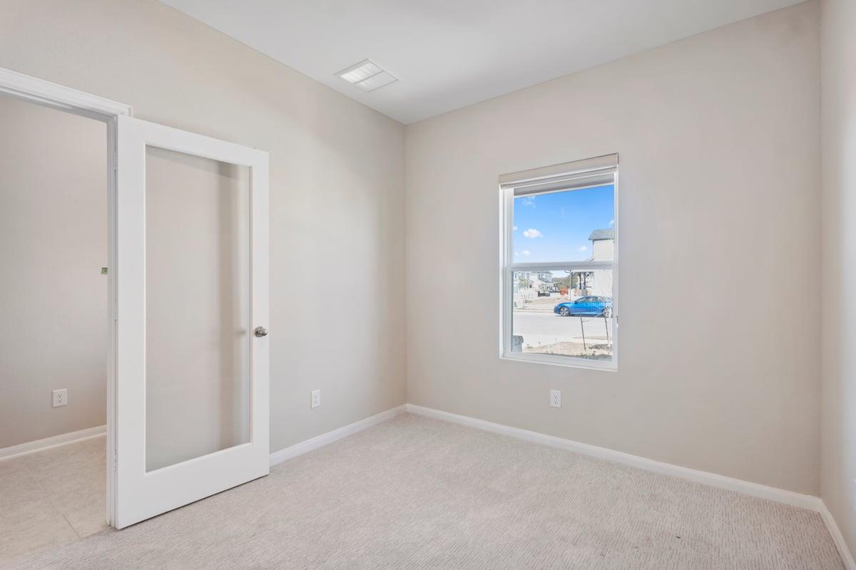 113 Copper Lily Dr, Liberty Hill, TX 78642