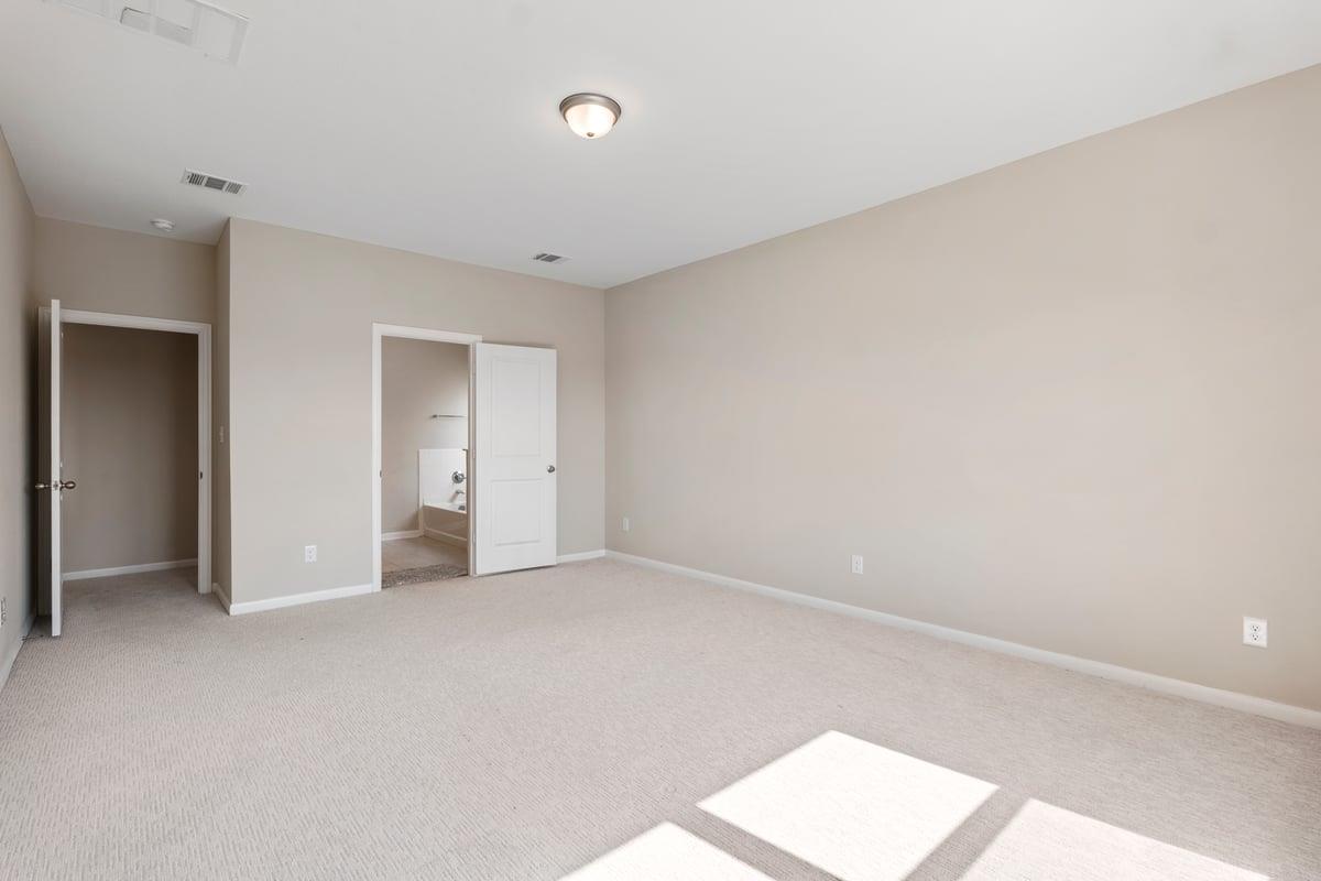 113 Copper Lily Dr, Liberty Hill, TX 78642