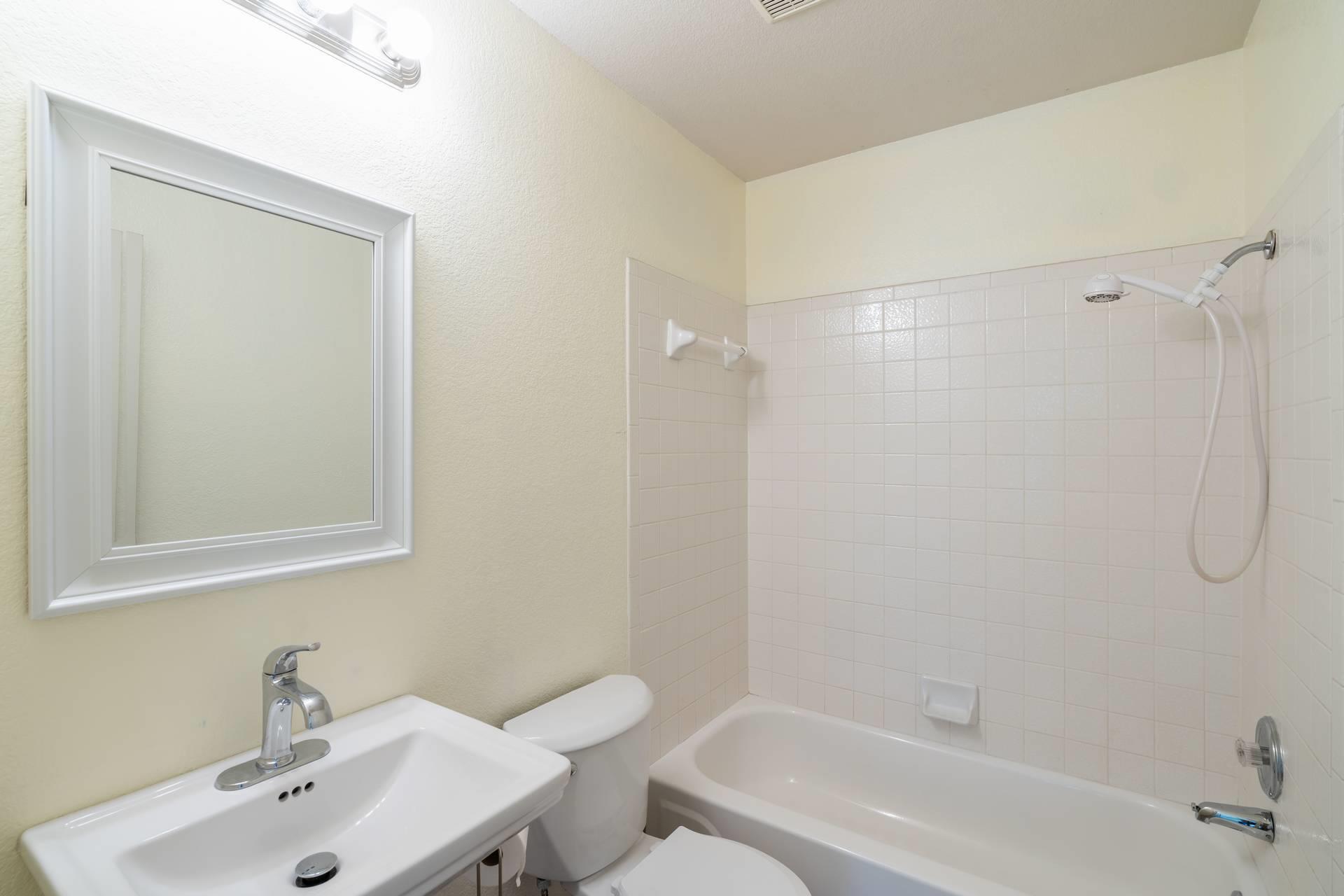 5911 Steiner, Kyle, TX 78640