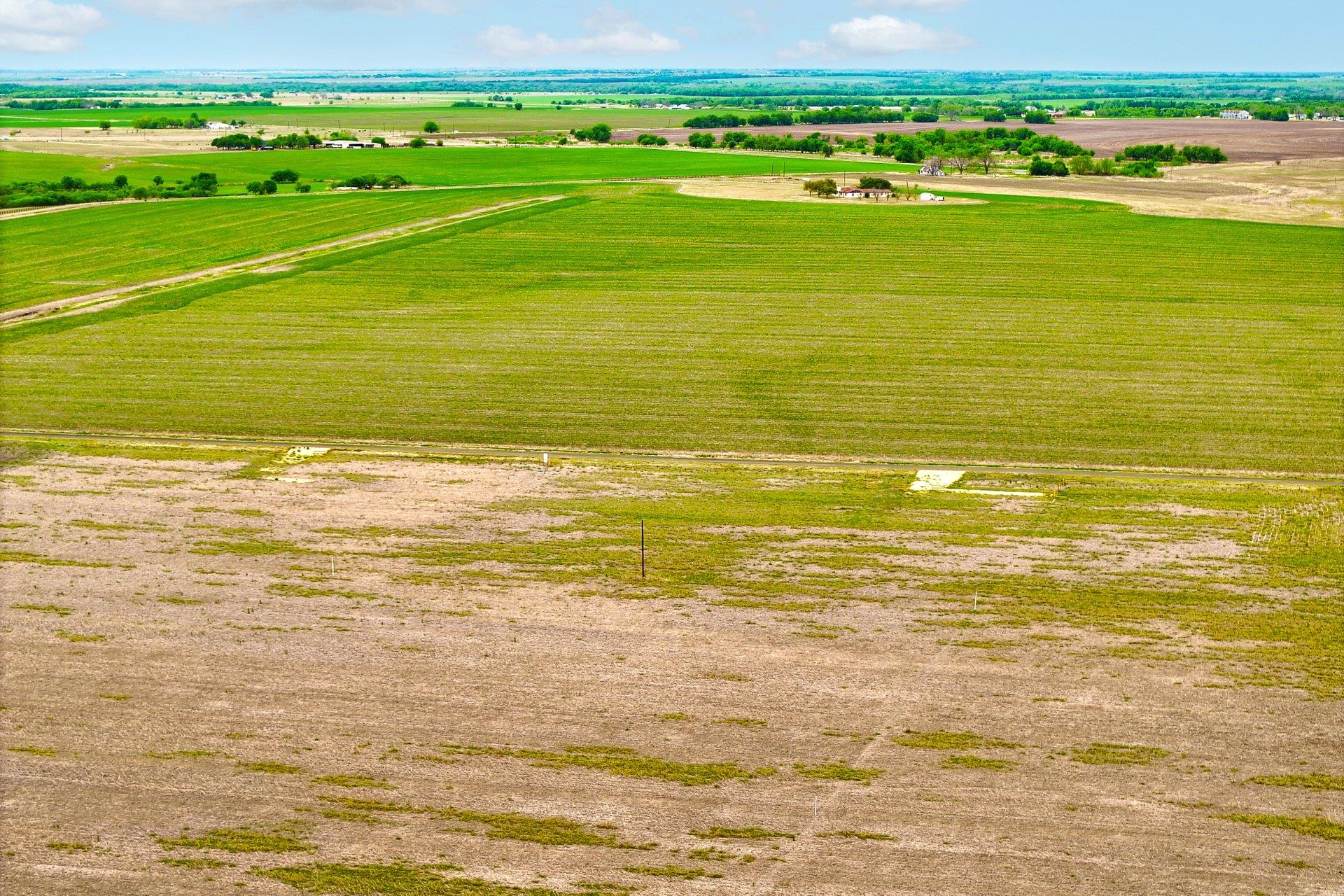 2944 County Road 425, Thorndale, TX 76577