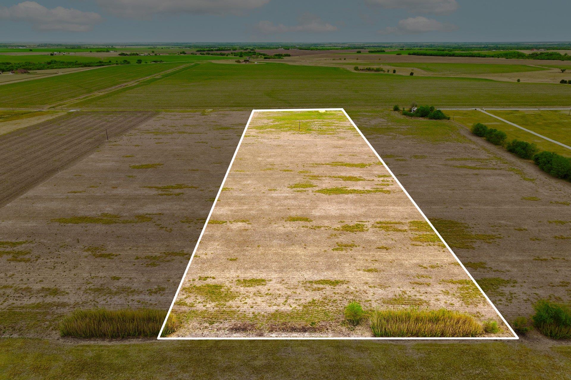 2944 County Road 425, Thorndale, TX 76577