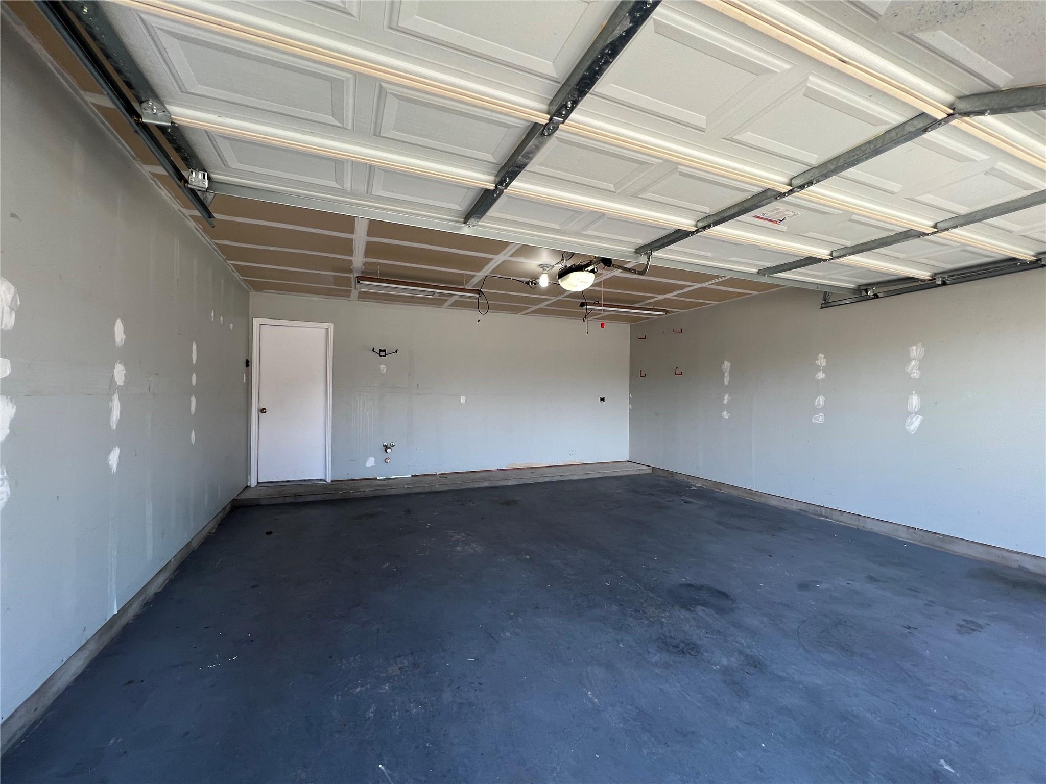 116 Remington Dr, Kyle, TX 78640