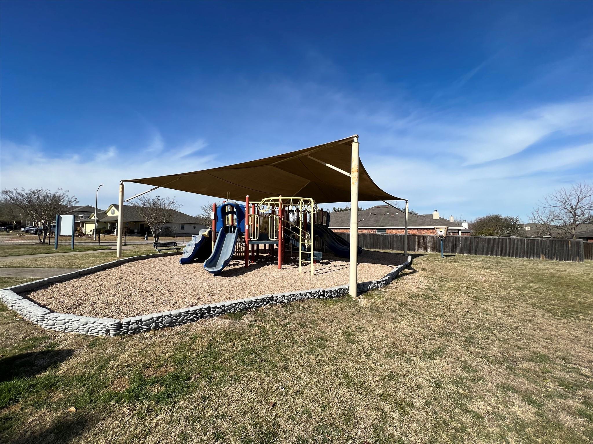 116 Remington Dr, Kyle, TX 78640