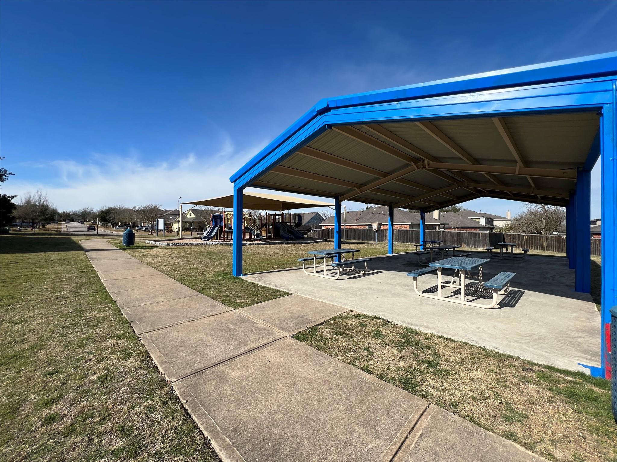 116 Remington Dr, Kyle, TX 78640
