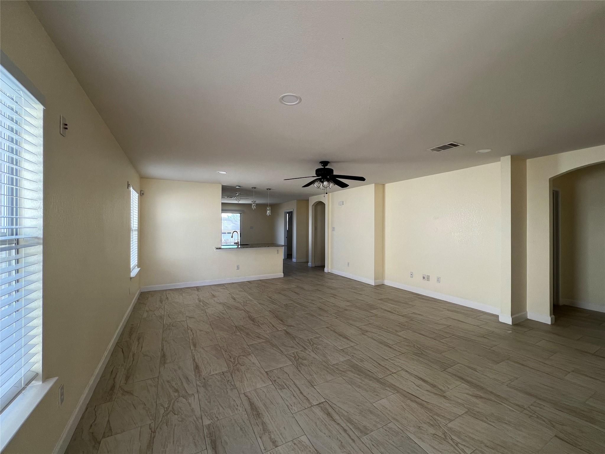 116 Remington Dr, Kyle, TX 78640