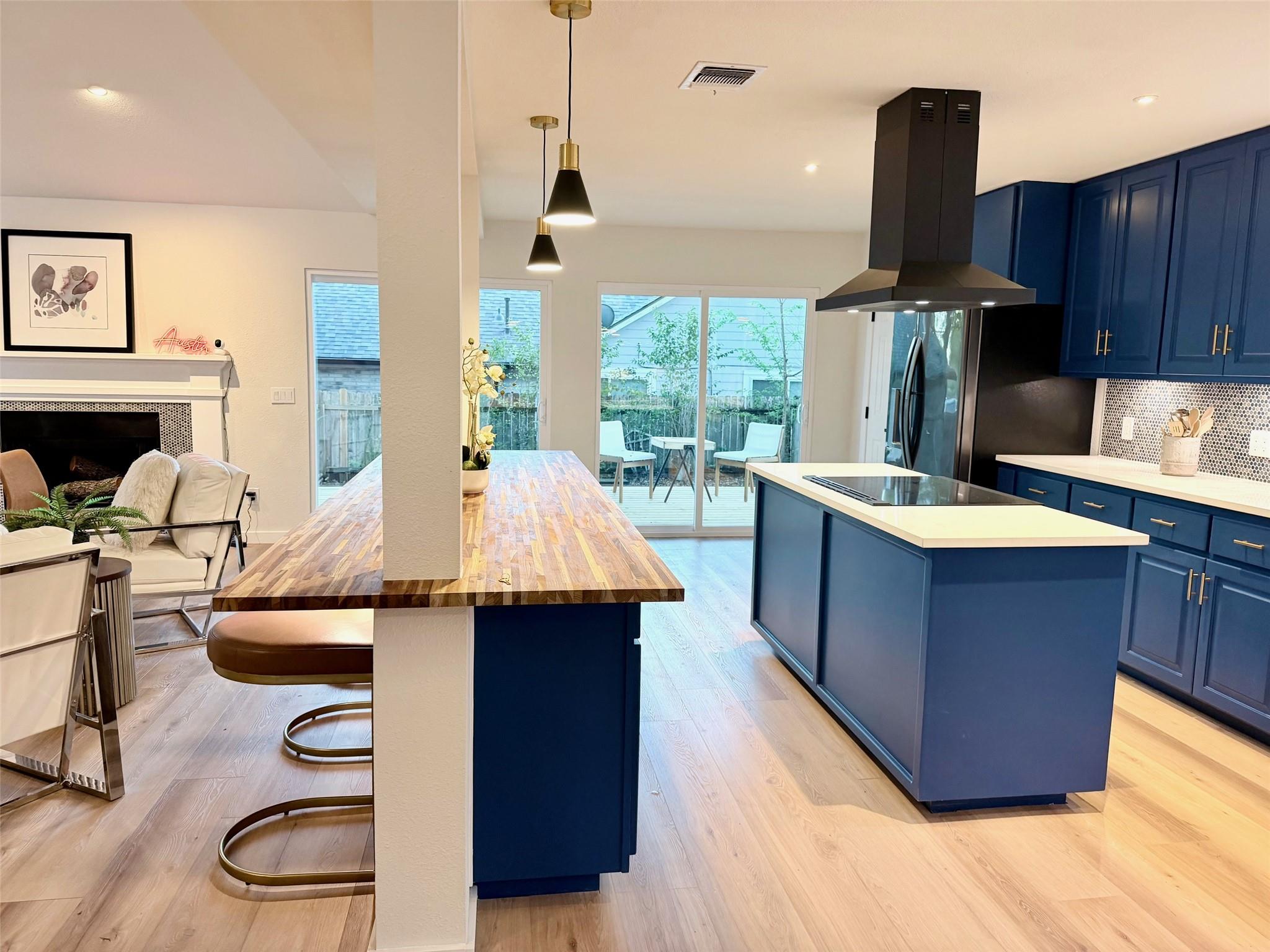 8301 Mendota Cv, Austin, TX 78717