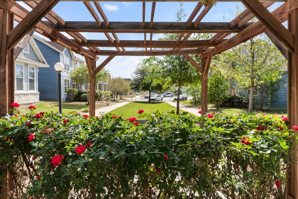 1600 Arbor Knot Dr # B, Kyle, TX 78640