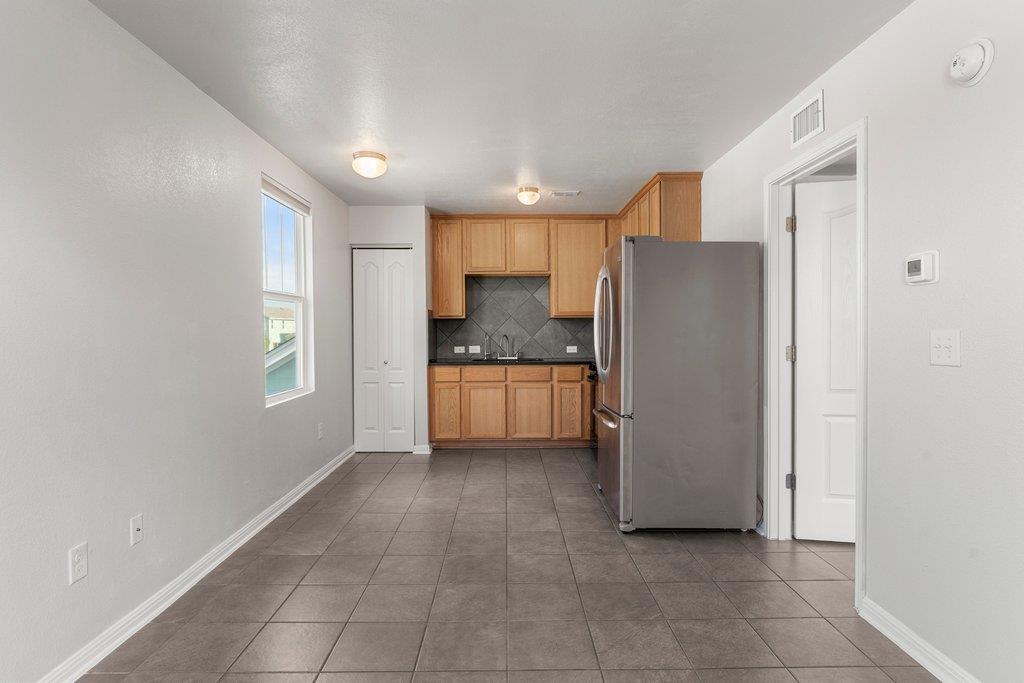 1600 Arbor Knot Dr # B, Kyle, TX 78640