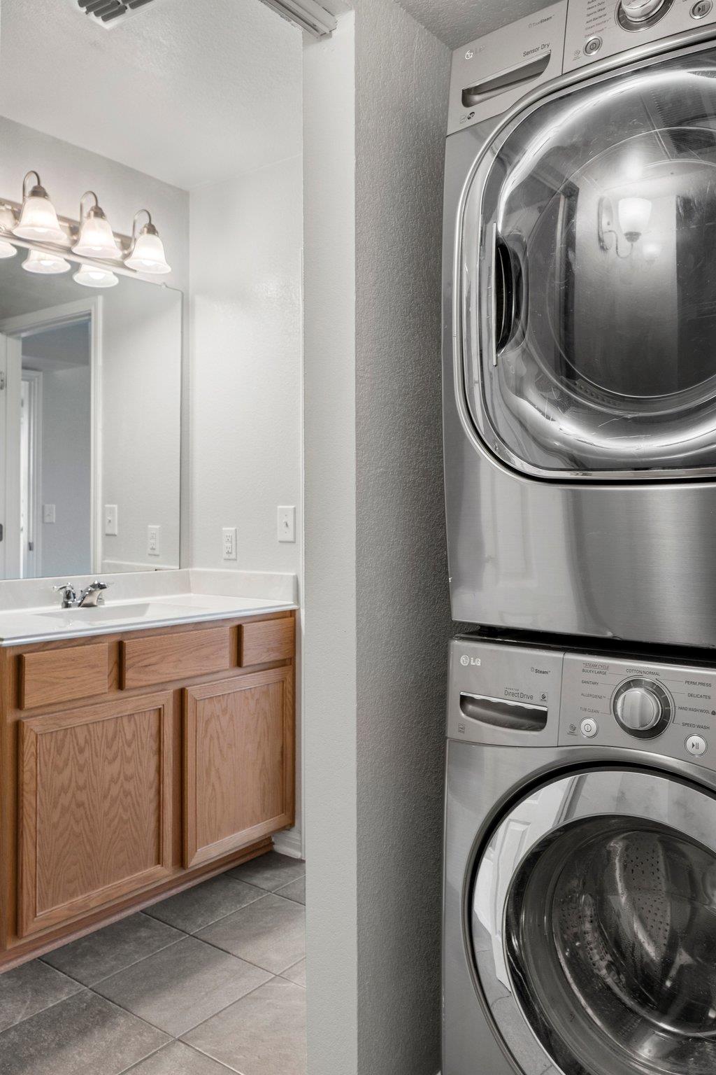 1600 Arbor Knot Dr # B, Kyle, TX 78640