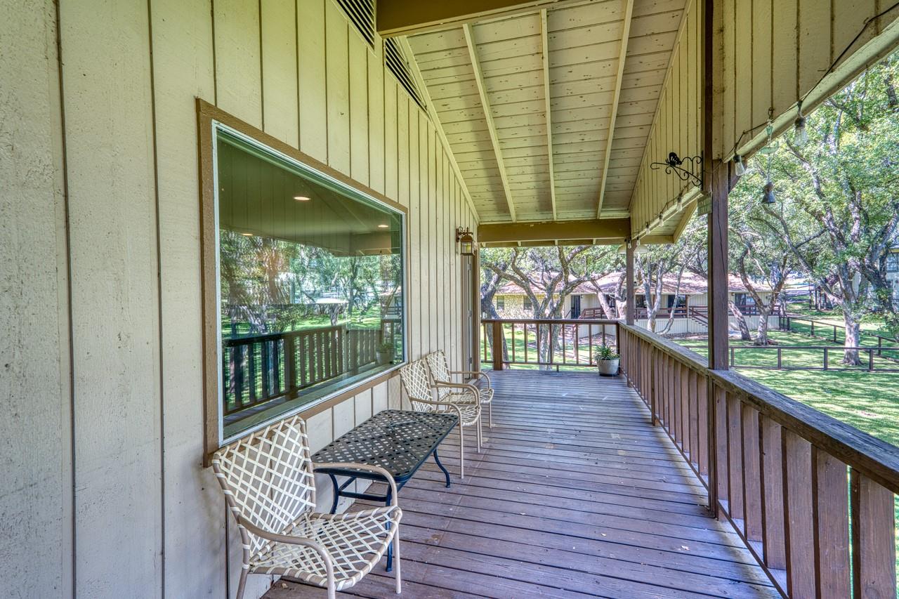 406 Lakeview Dr, Horseshoe Bay, TX 78657