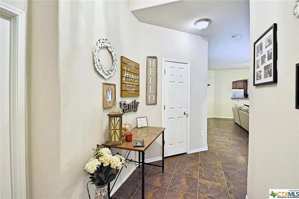 362 Limerick Rd, Buda, TX 78610