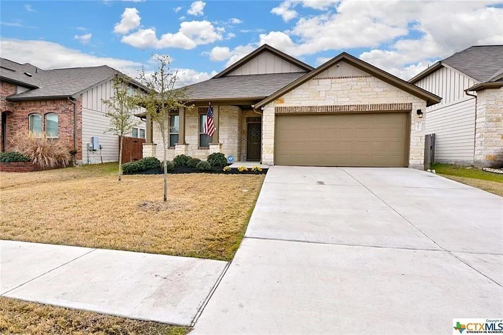 362 Limerick Rd, Buda, TX 78610