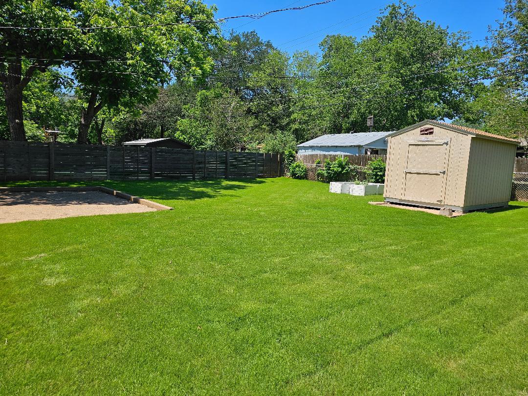 1812 Forestglade Dr, Austin, TX 78745