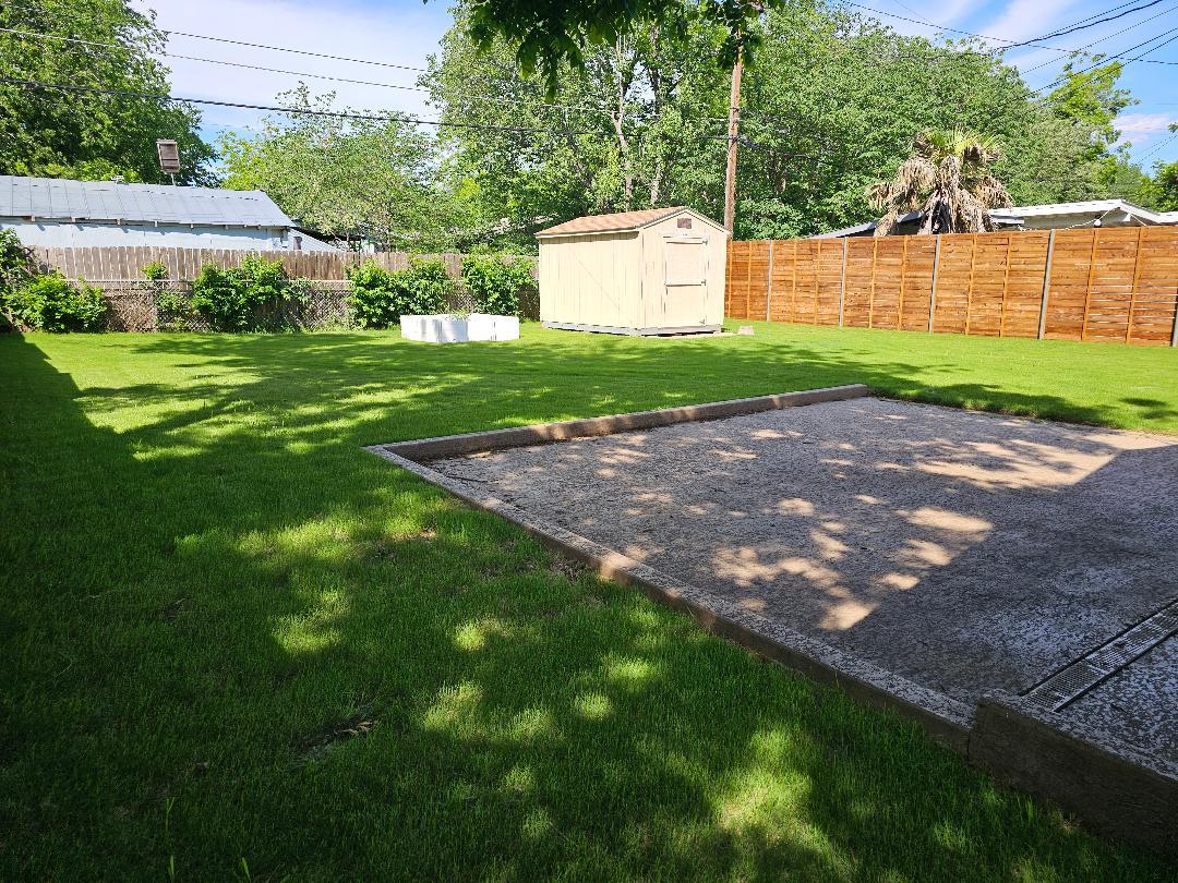 1812 Forestglade Dr, Austin, TX 78745