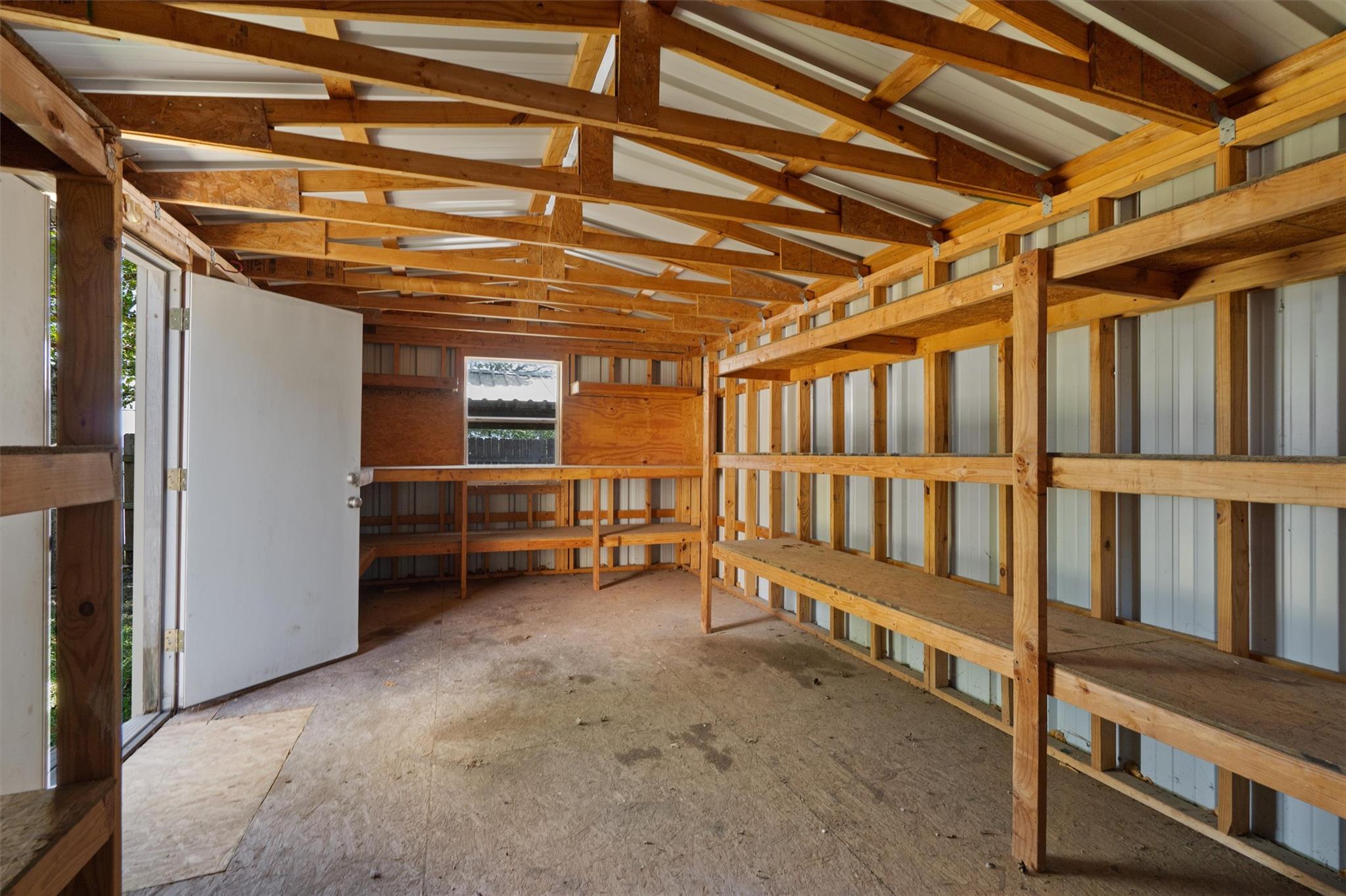 950 Whispering Hollow Dr, Kyle, TX 78640