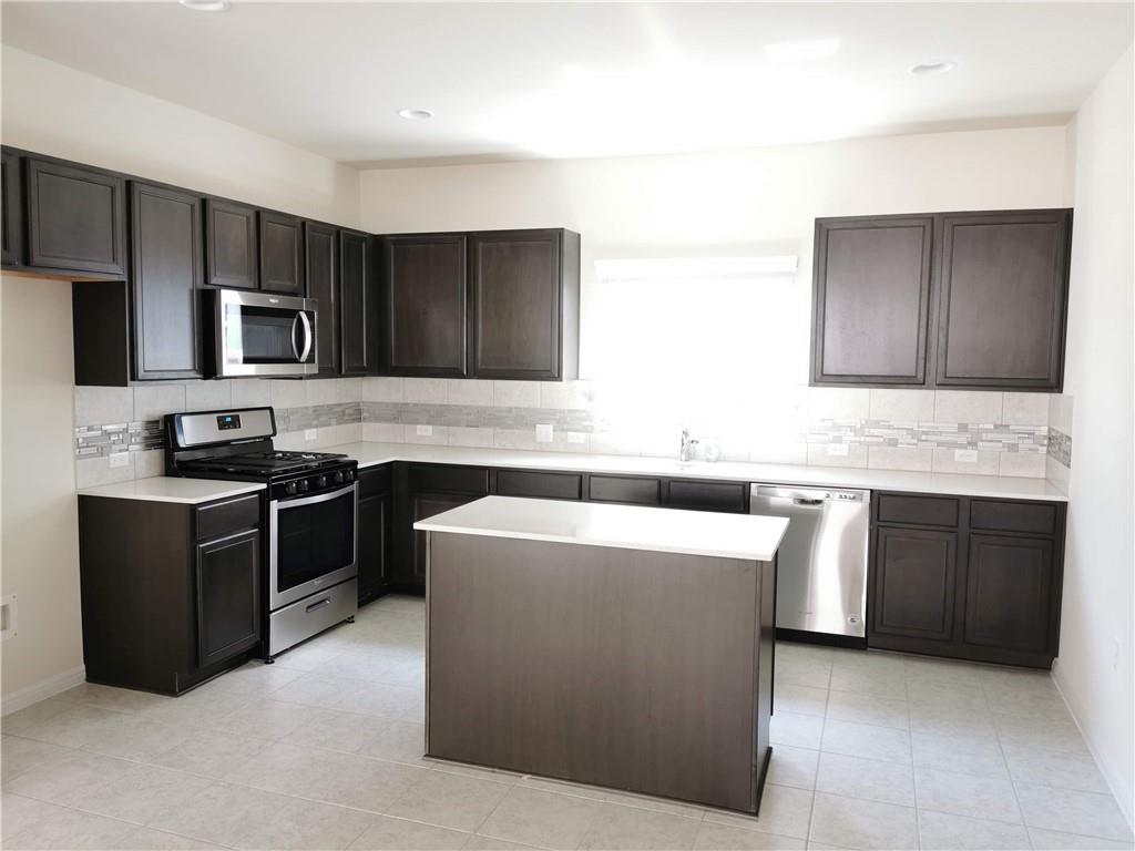 10504 Alemoor Dr, Austin, TX 78747