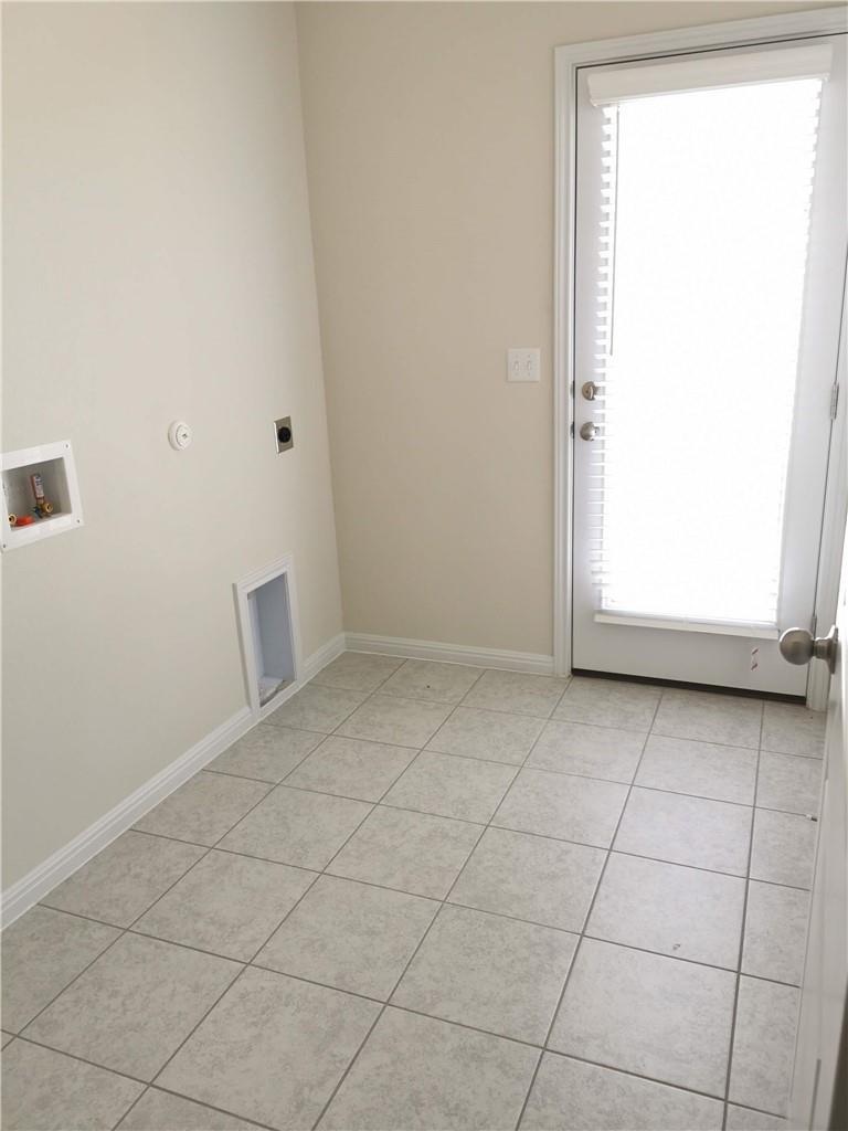 10504 Alemoor Dr, Austin, TX 78747