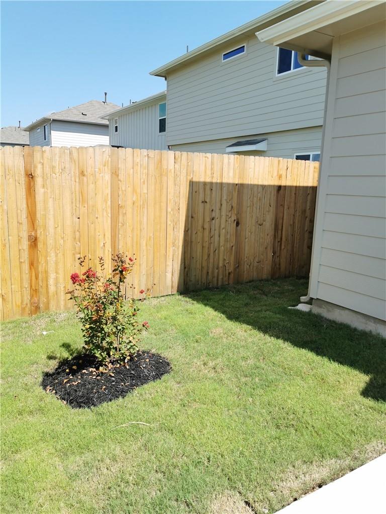 10504 Alemoor Dr, Austin, TX 78747