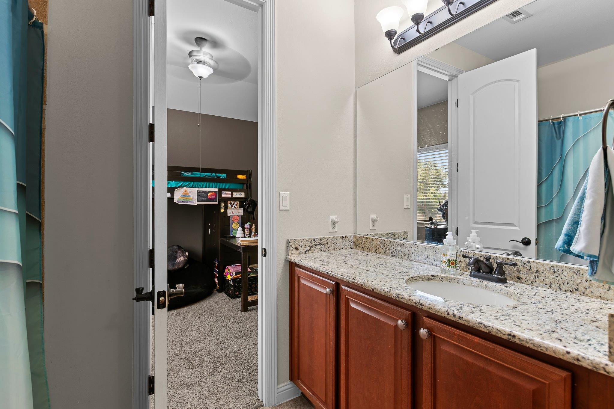 1737 Harvest Dance Dr, Leander, TX 78641