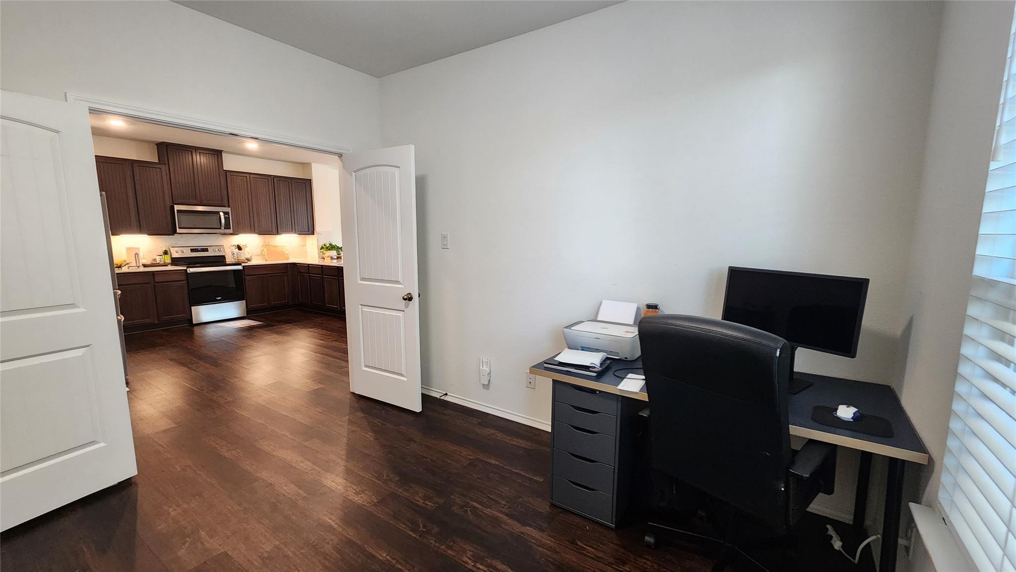 402 Parrot Tulip Vw, Pflugerville, TX 78660