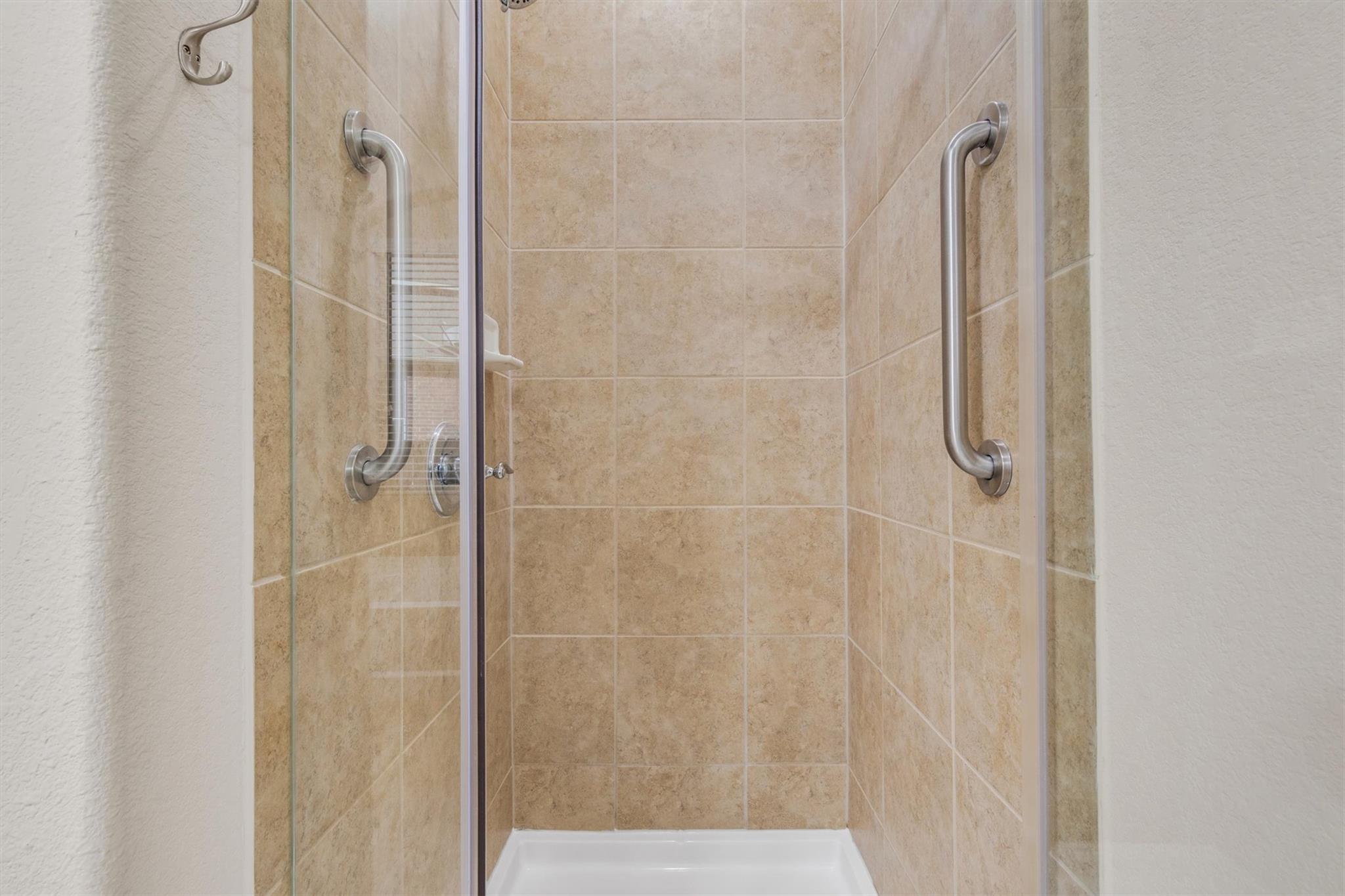 114 Hazy Sunshine Way, Buda, TX 78610