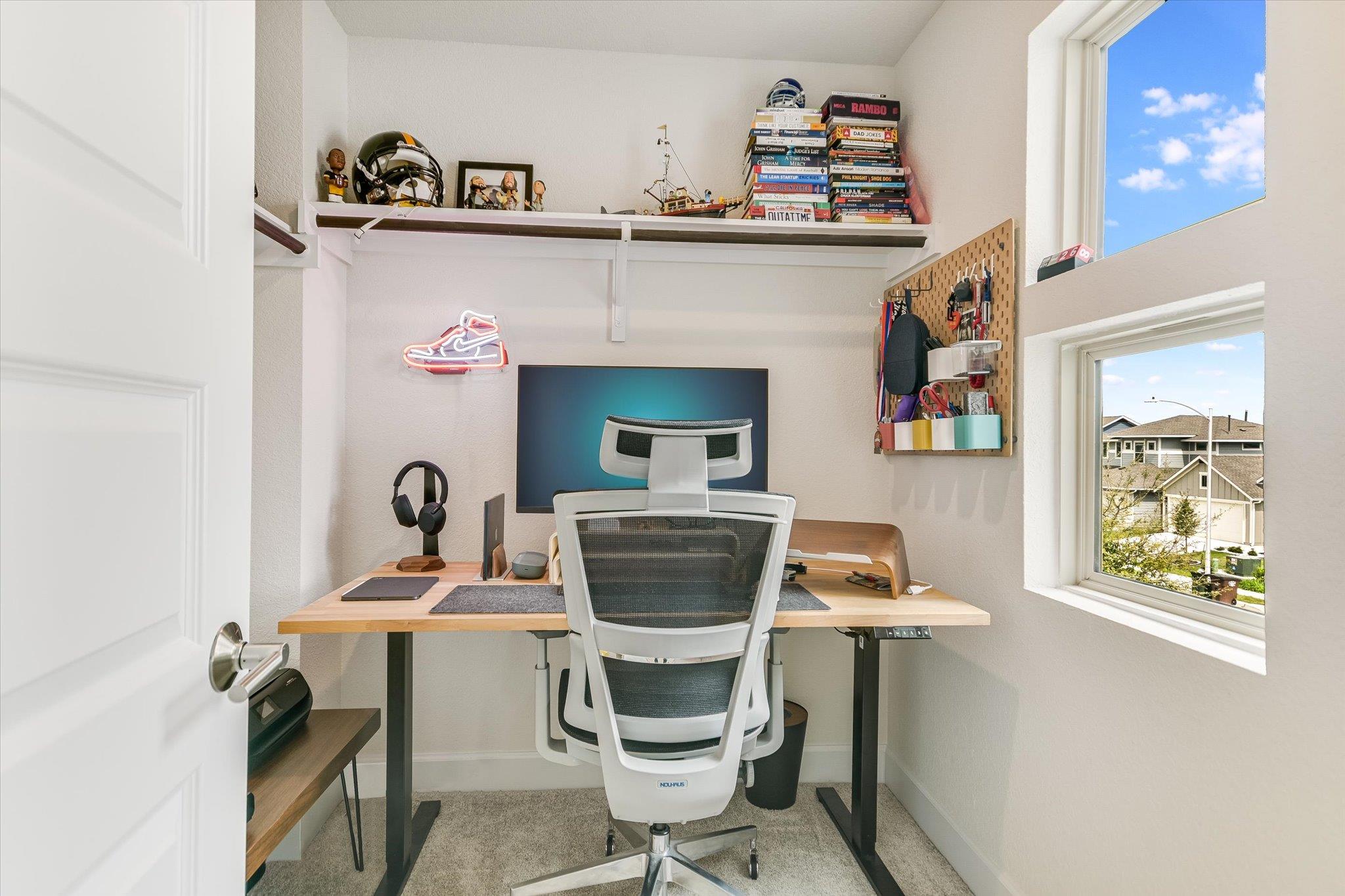 8607 McKamy Dr, Austin, TX 78744