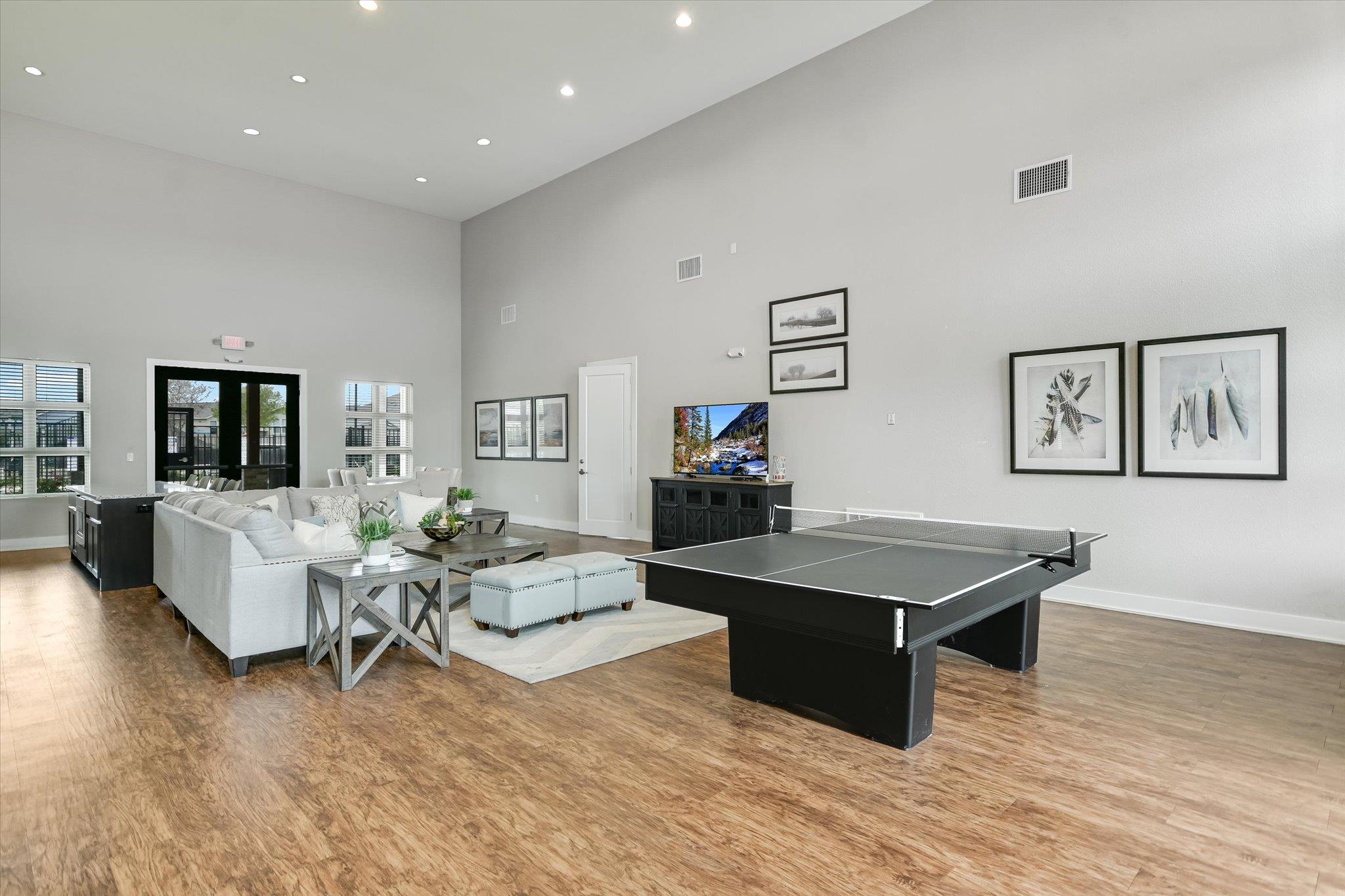 8607 McKamy Dr, Austin, TX 78744