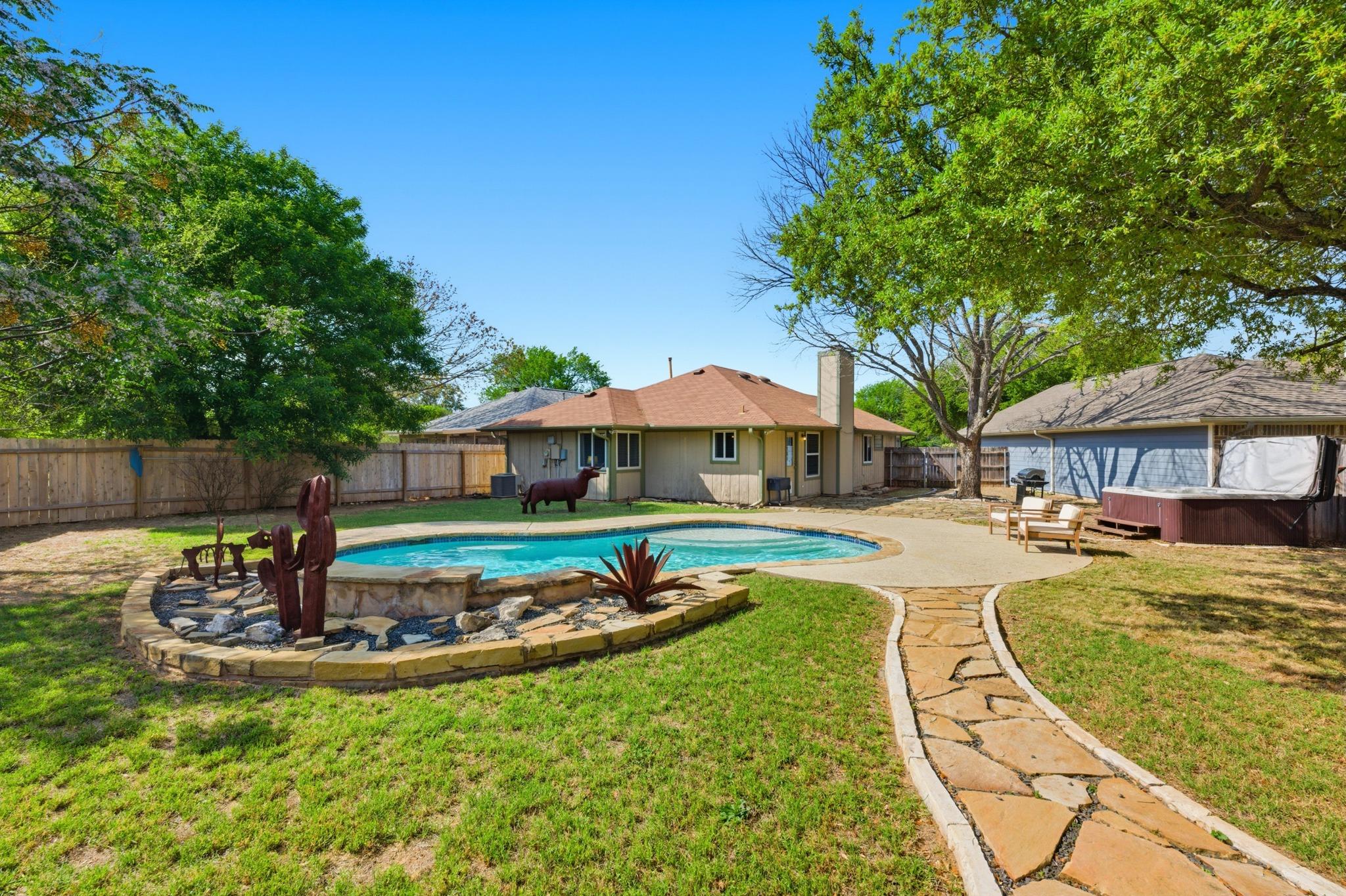 8903 Pocono Cv, Austin, TX 78717