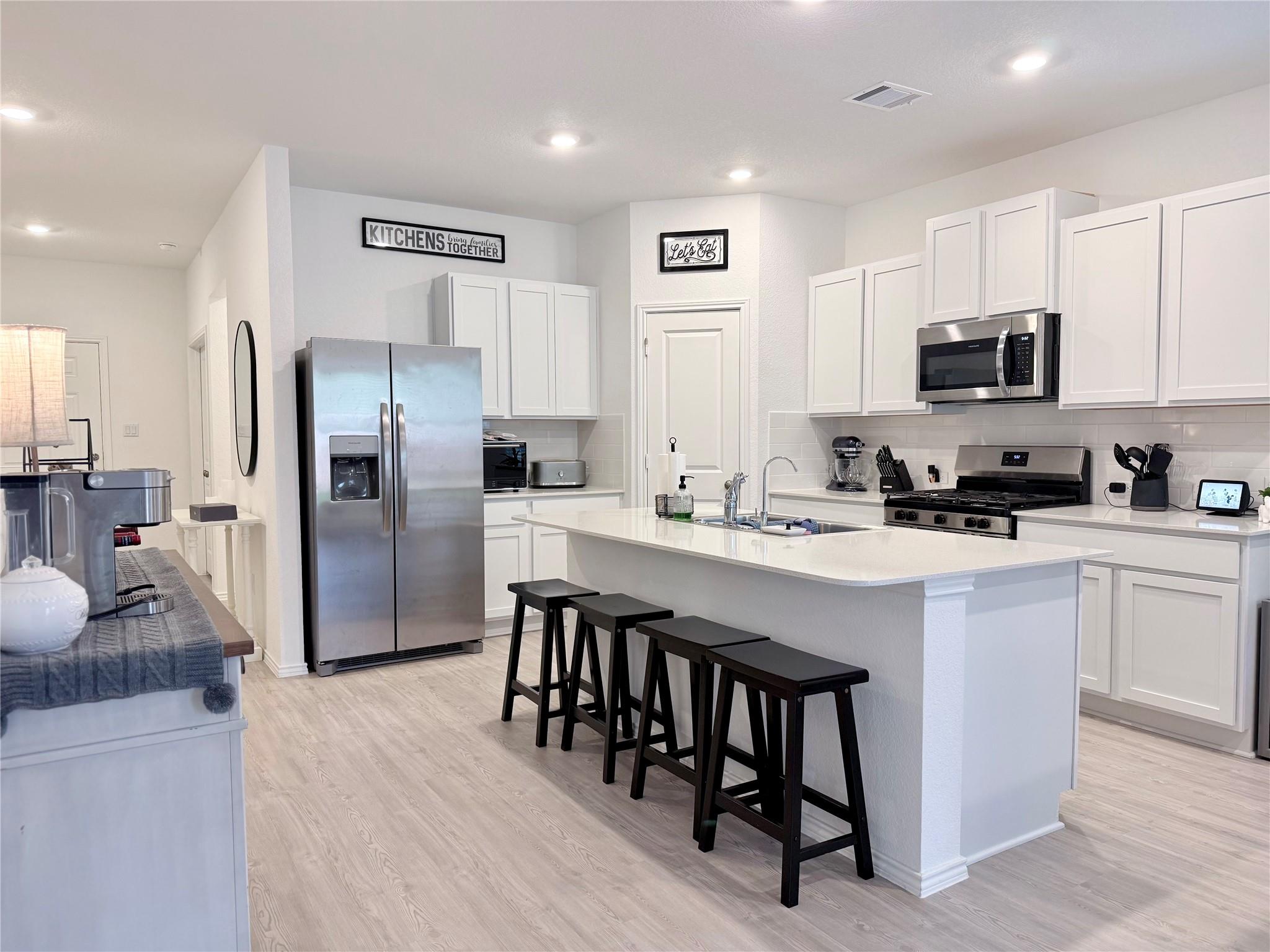 1220 Acorn Oak Dr, Georgetown, TX 78628